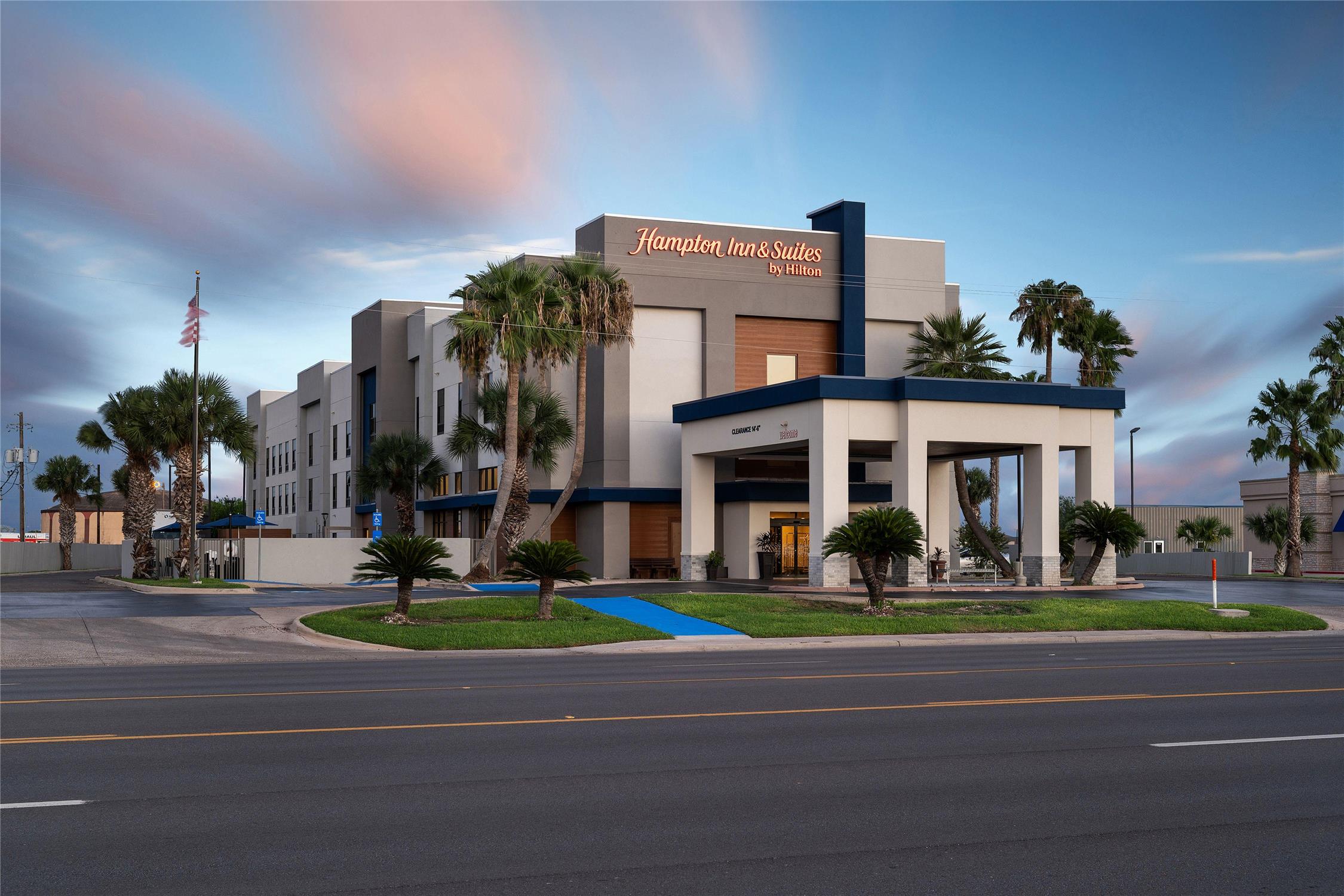 Hampton Inn & Suites Harlingen 1
