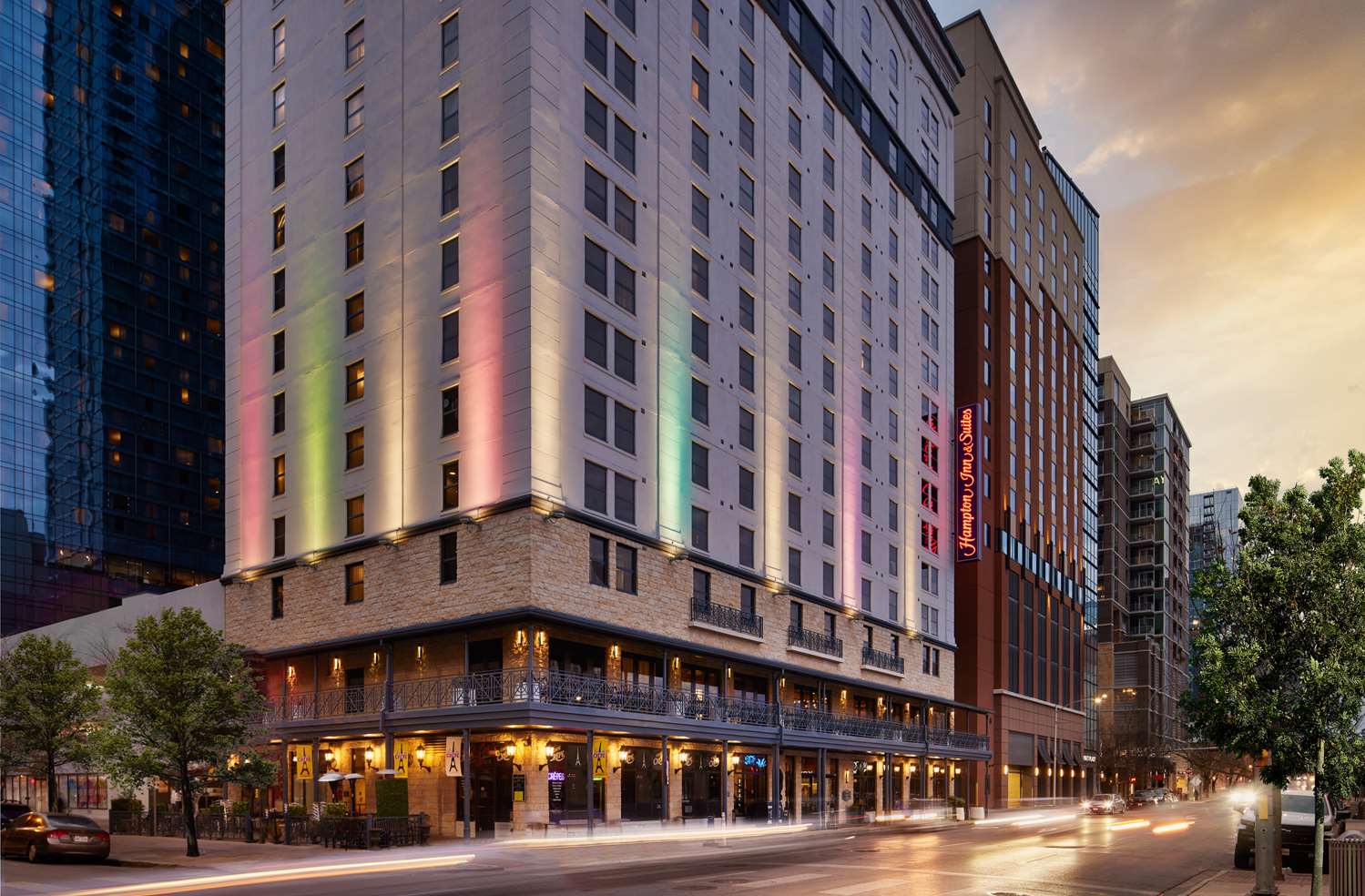 Hampton Inn & Suites Austin-Downtown/Convention Center, TX 1