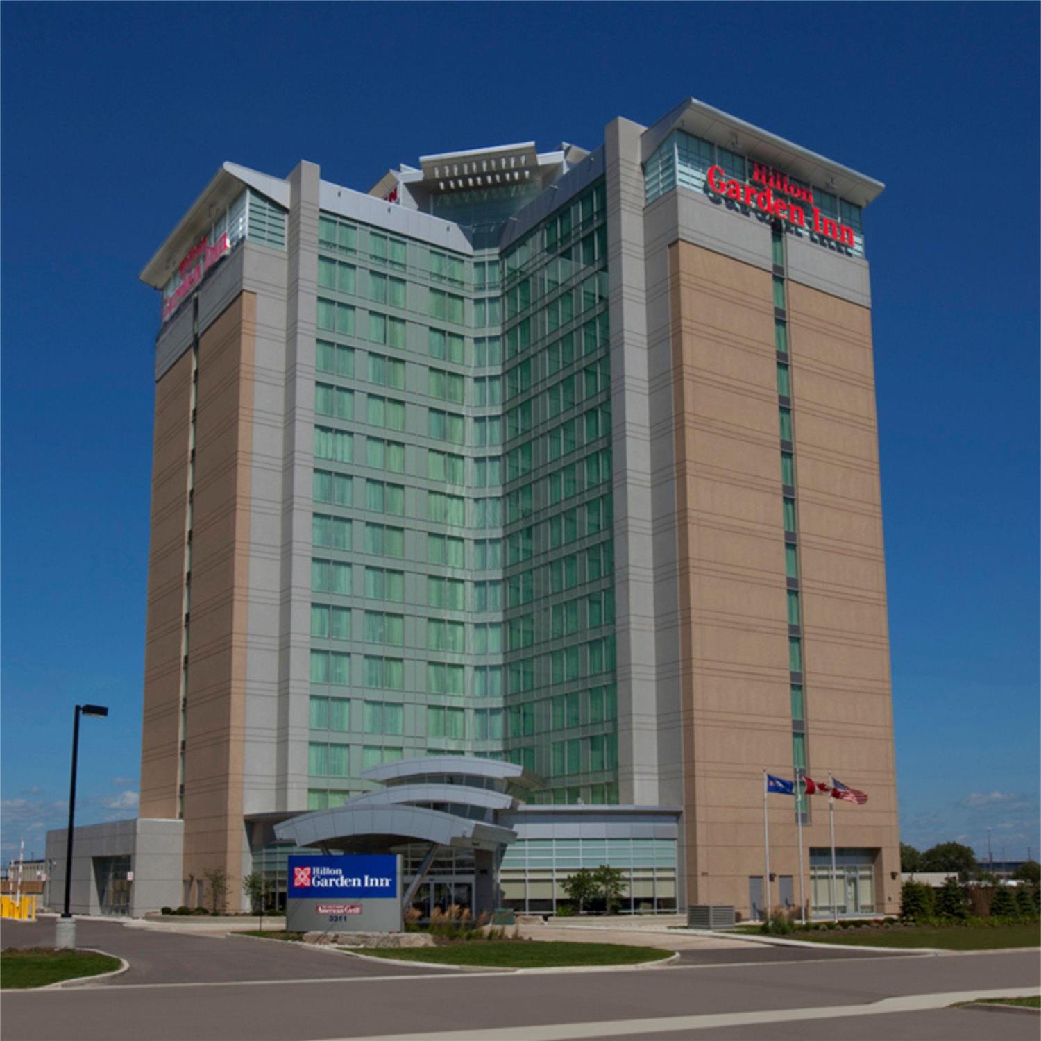 Hilton Garden Inn Toronto Airport 1