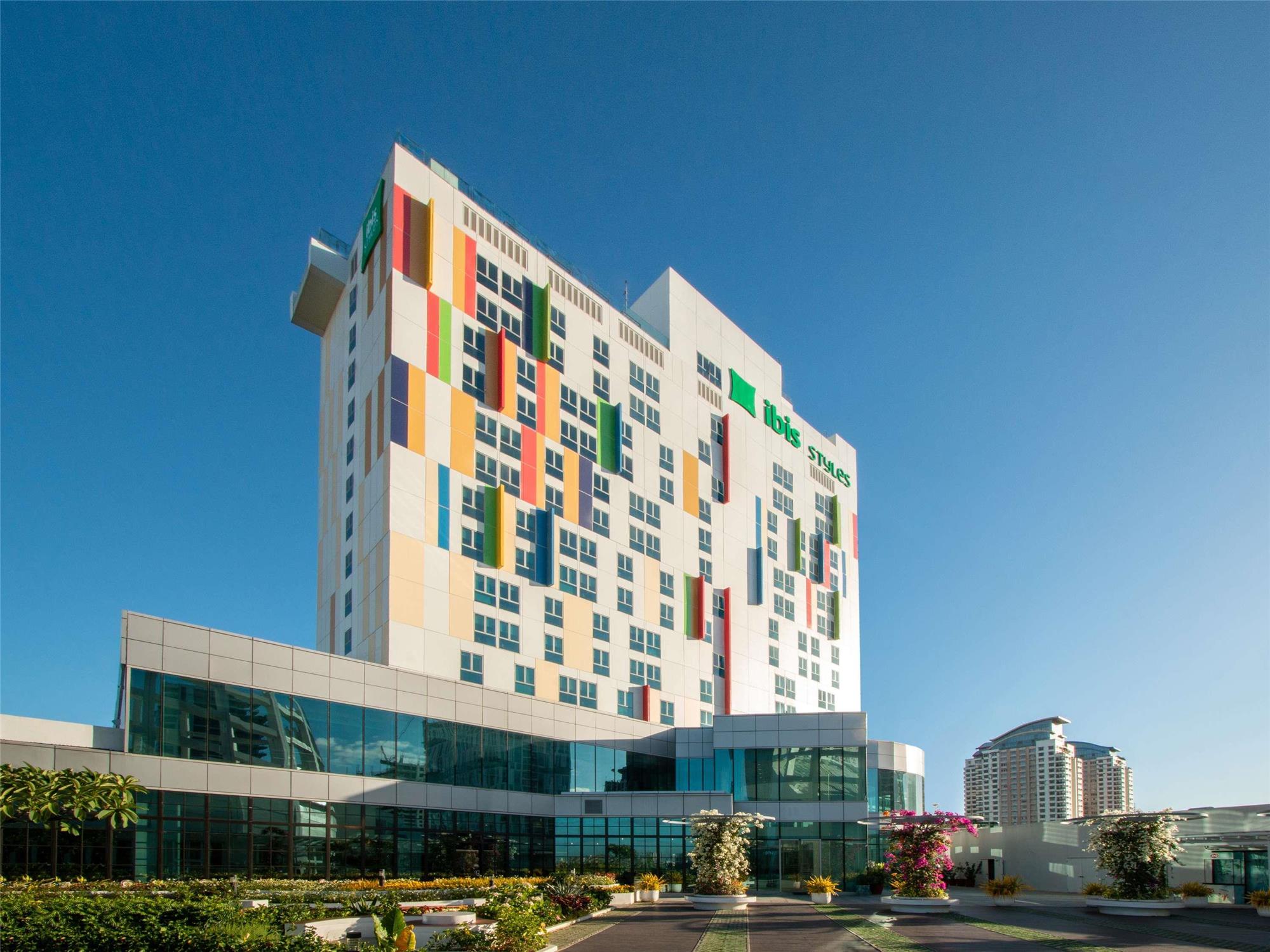 ibis Styles Manila Araneta City 1