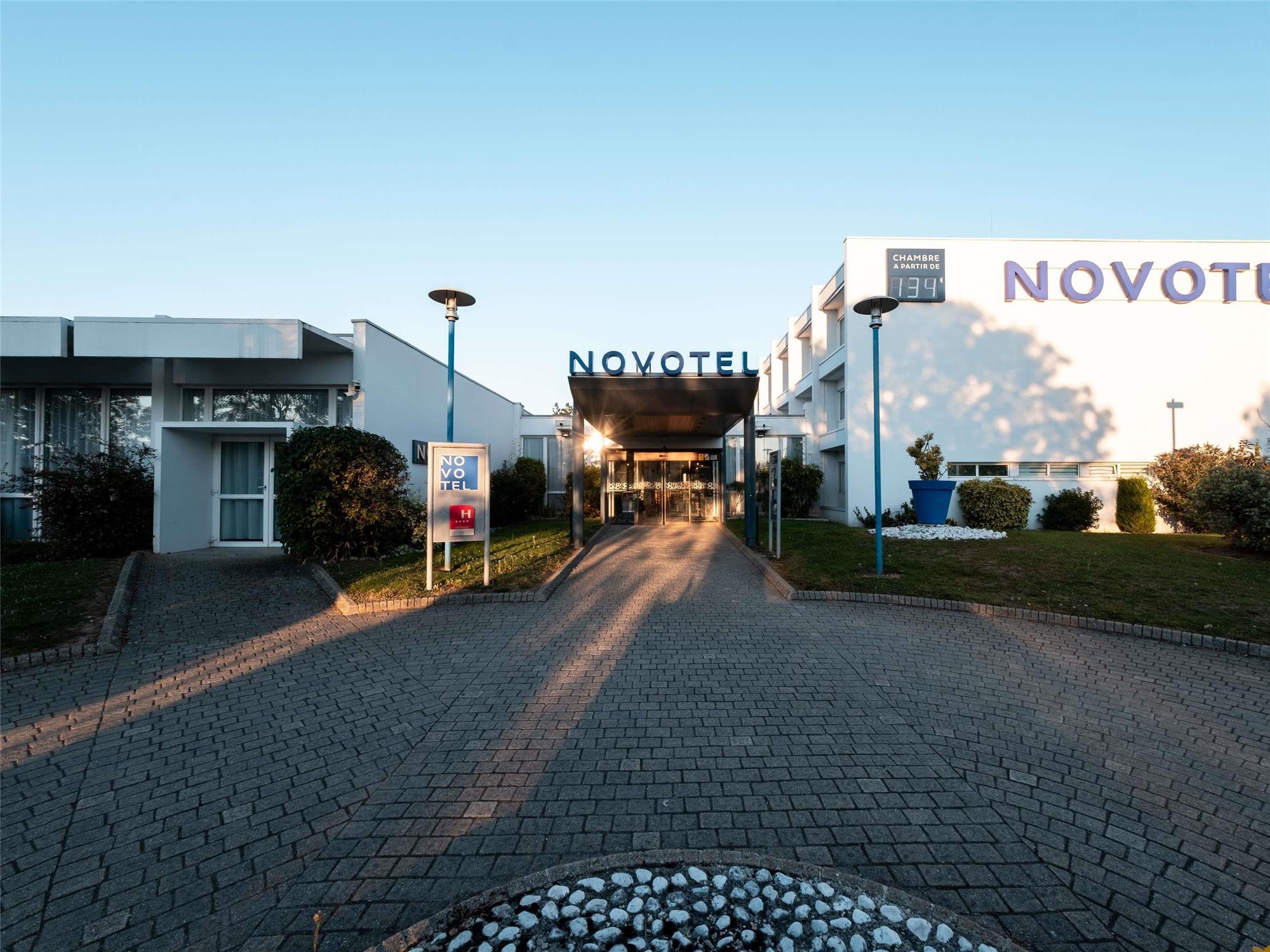 Novotel Chartres 2