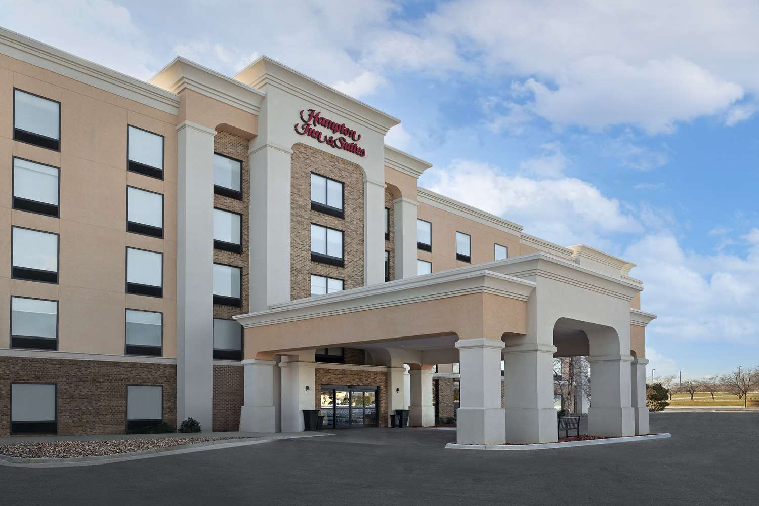 Hampton Inn & Suites Lynchburg 2