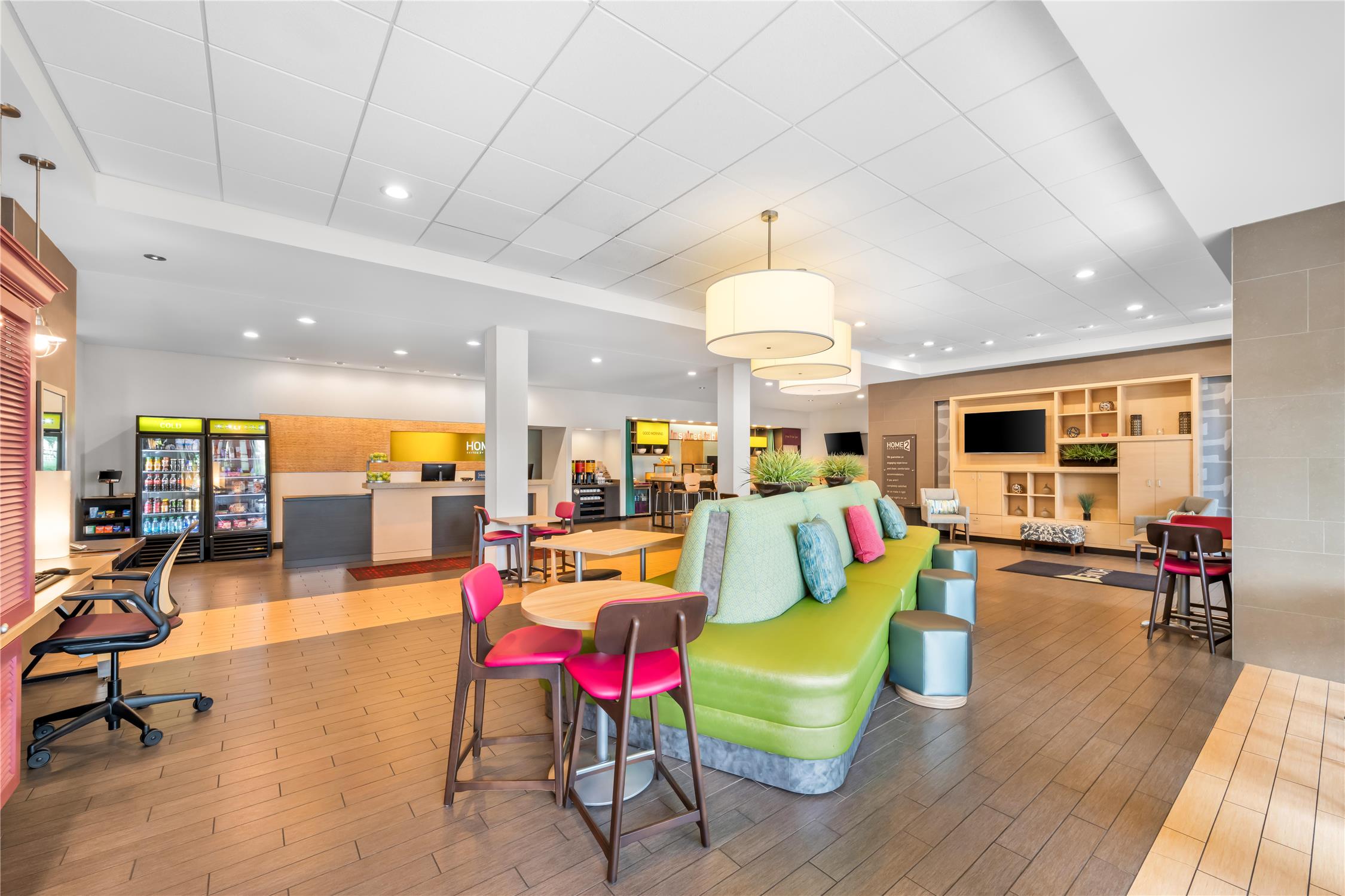 Home2 Suites by Hilton Charlotte Airport 2