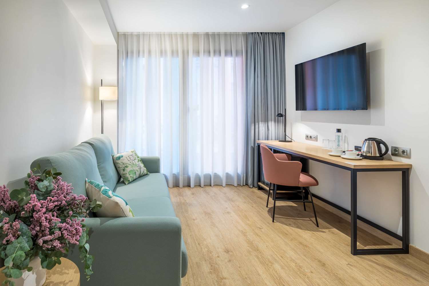 Suite, junior