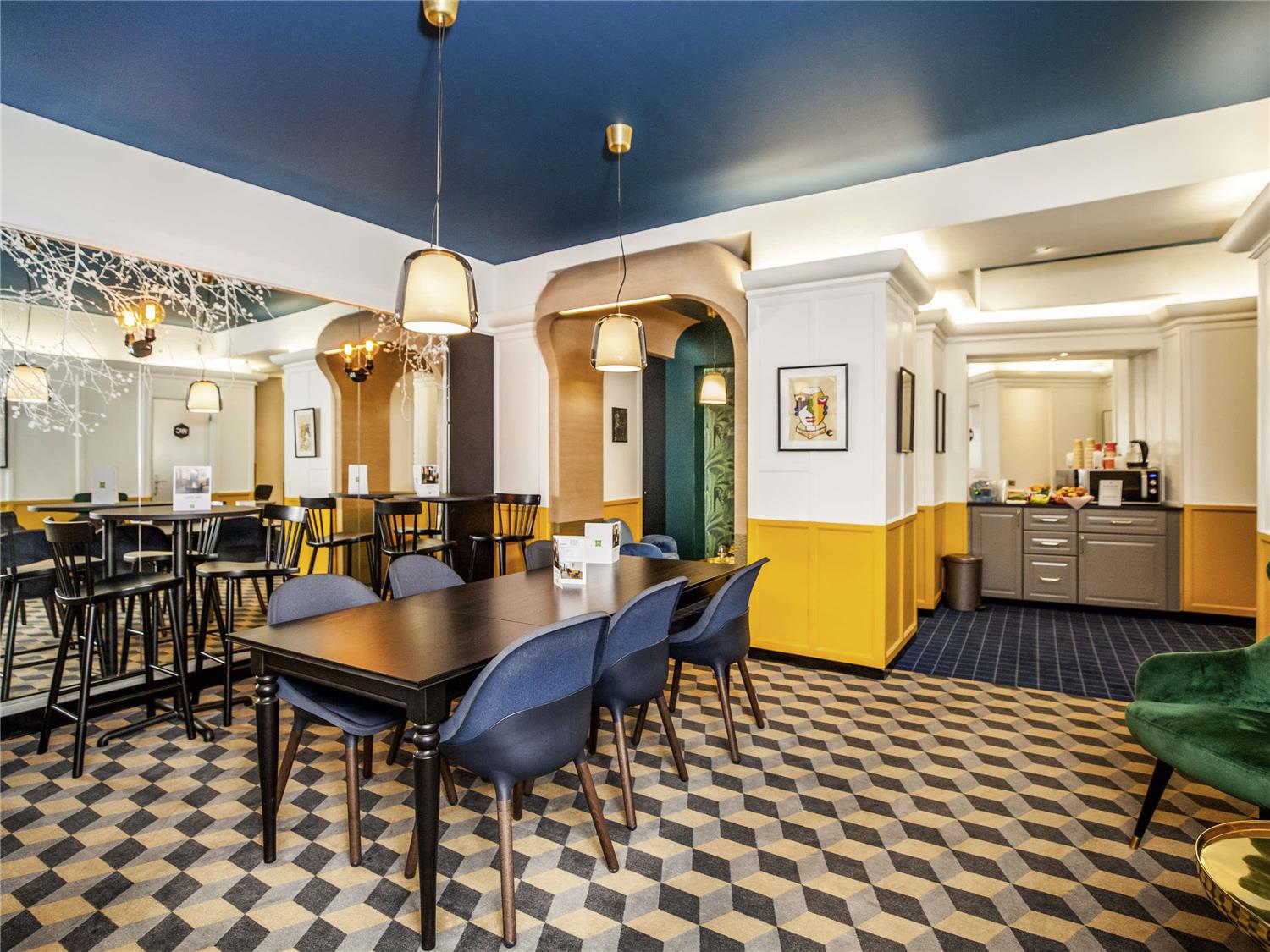 ibis Styles Paris Cadet Lafayette 1