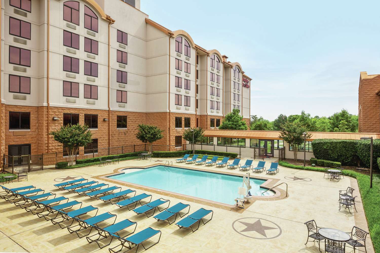 Hampton Inn & Suites Dallas-Mesquite 1