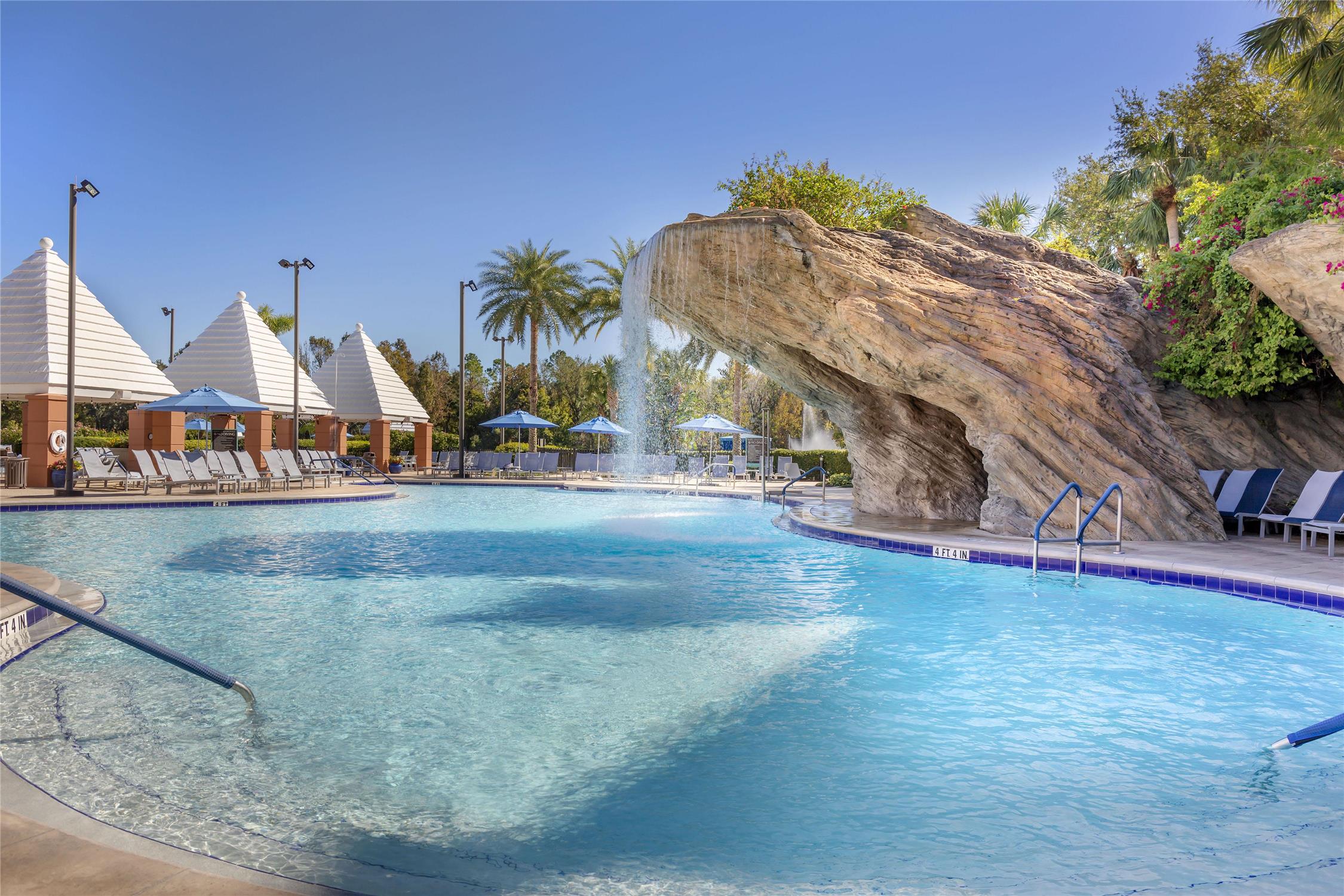 Hilton Grand Vacations at SeaWorld 1