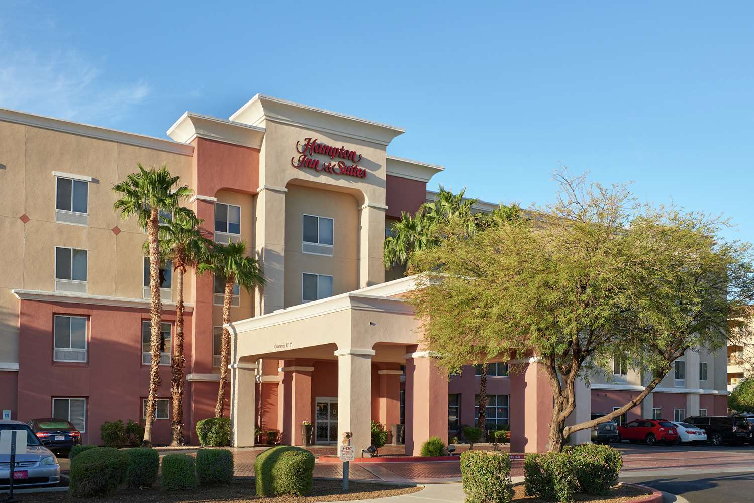Hampton Inn & Suites Phoenix-Surprise 1