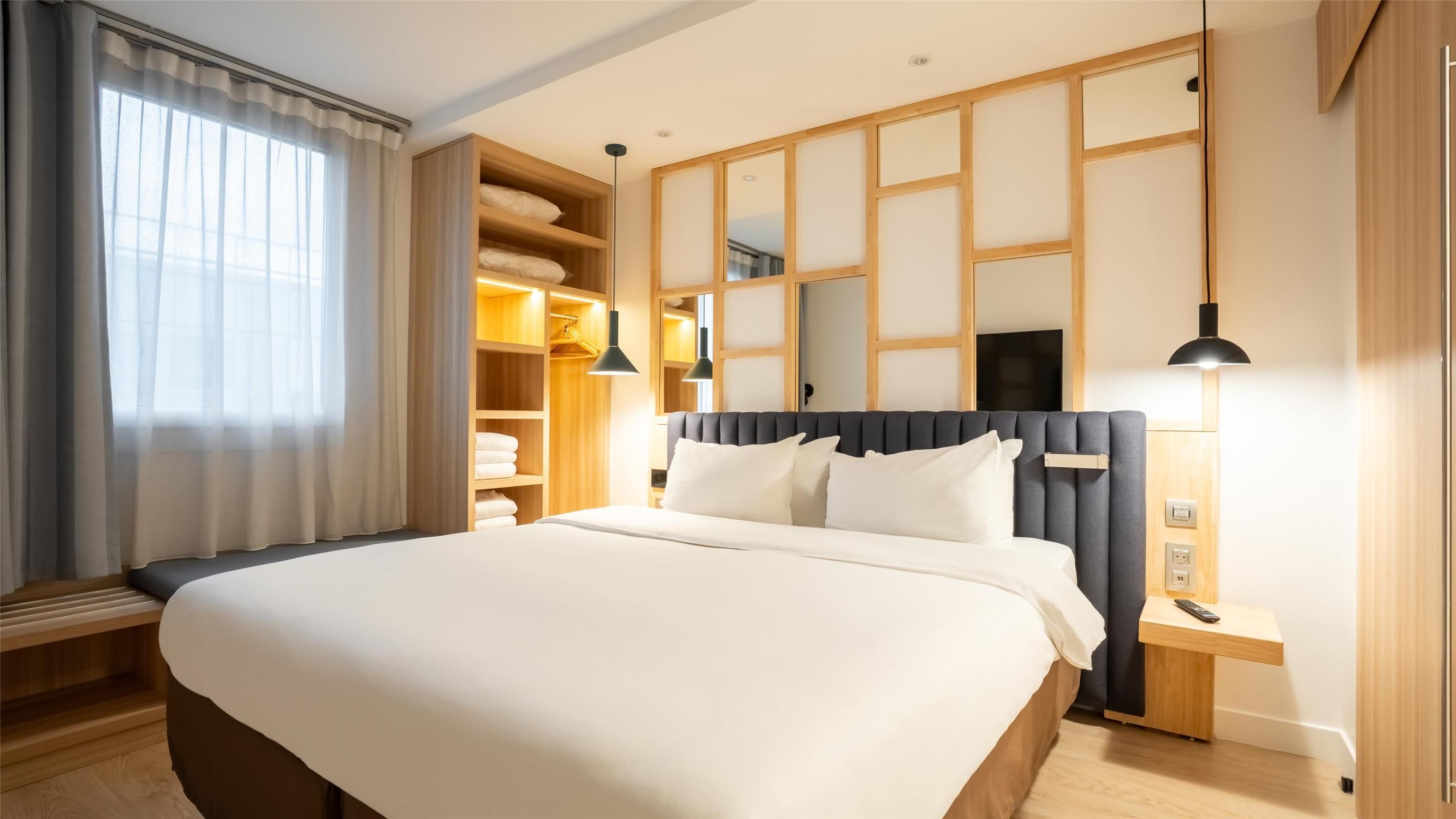 Campanile PRIME - Suresnes - La Défense 1