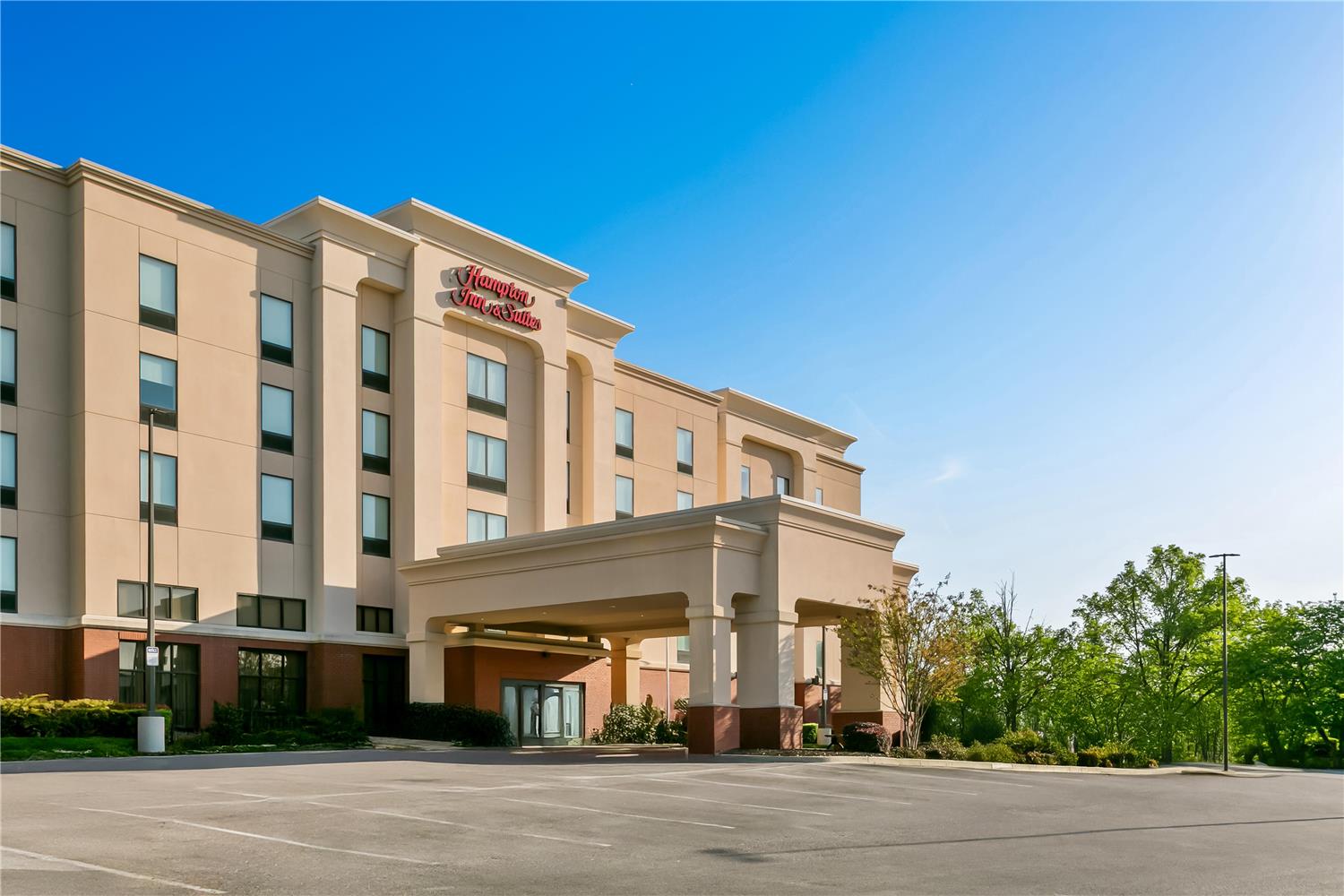 Hampton Inn & Suites Baltimore/Woodlawn 2