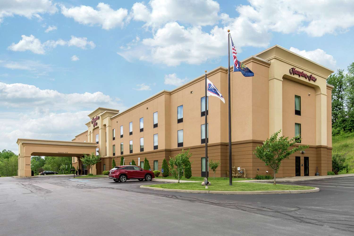 Hampton Inn Meadville 1