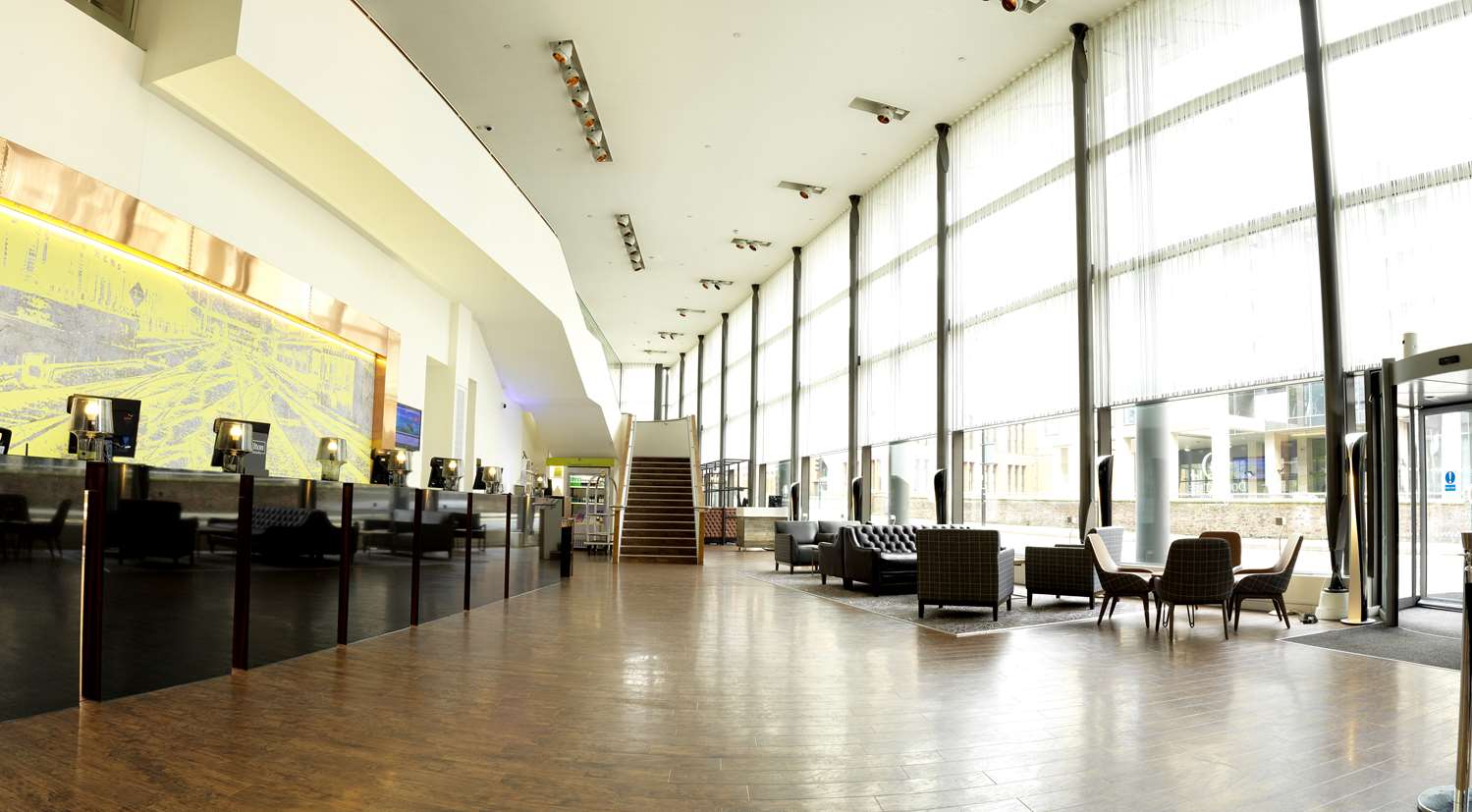 DoubleTree by Hilton Hotel Manchester - Piccadilly 2