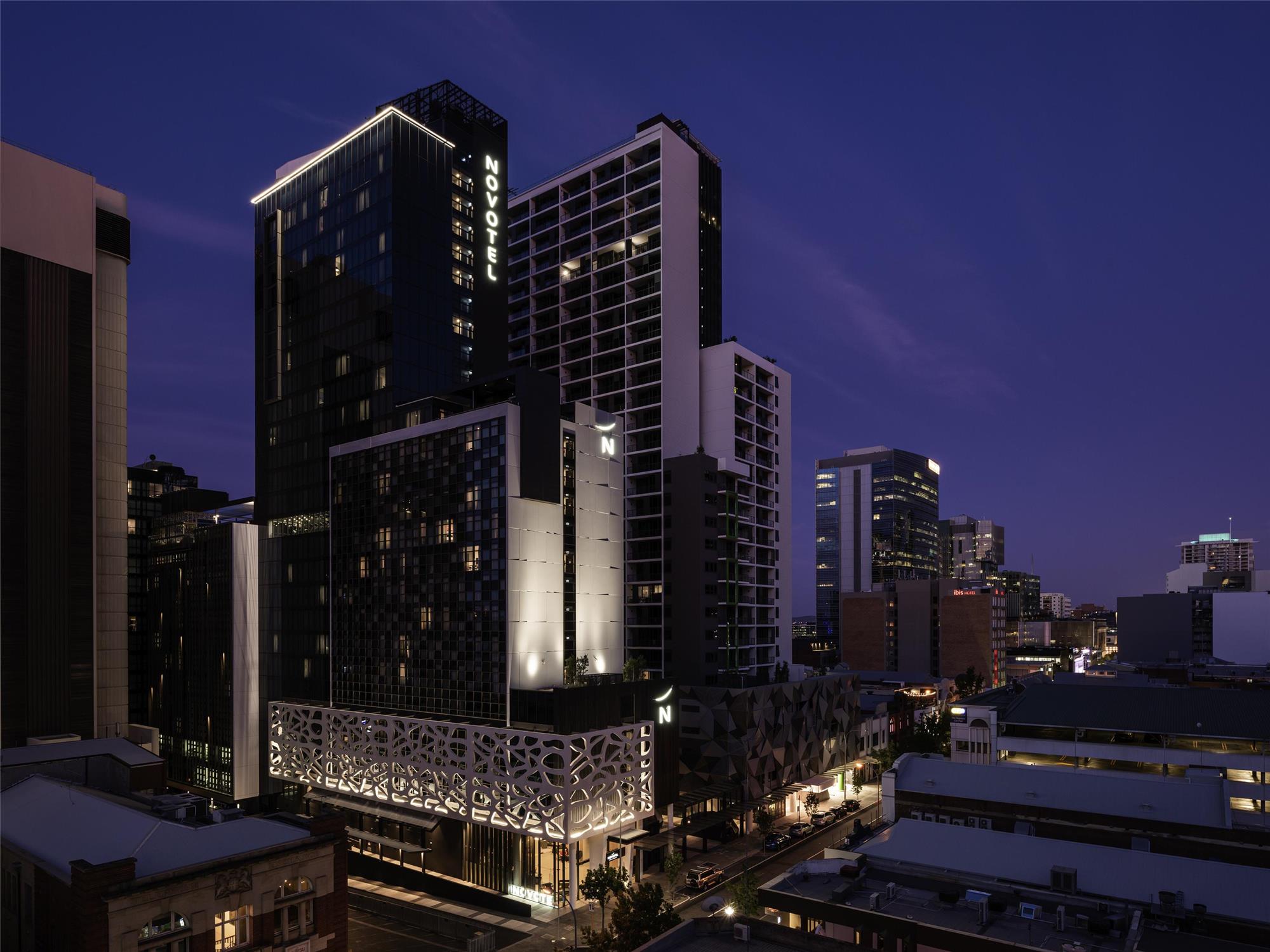 Novotel Perth Murray Street 2