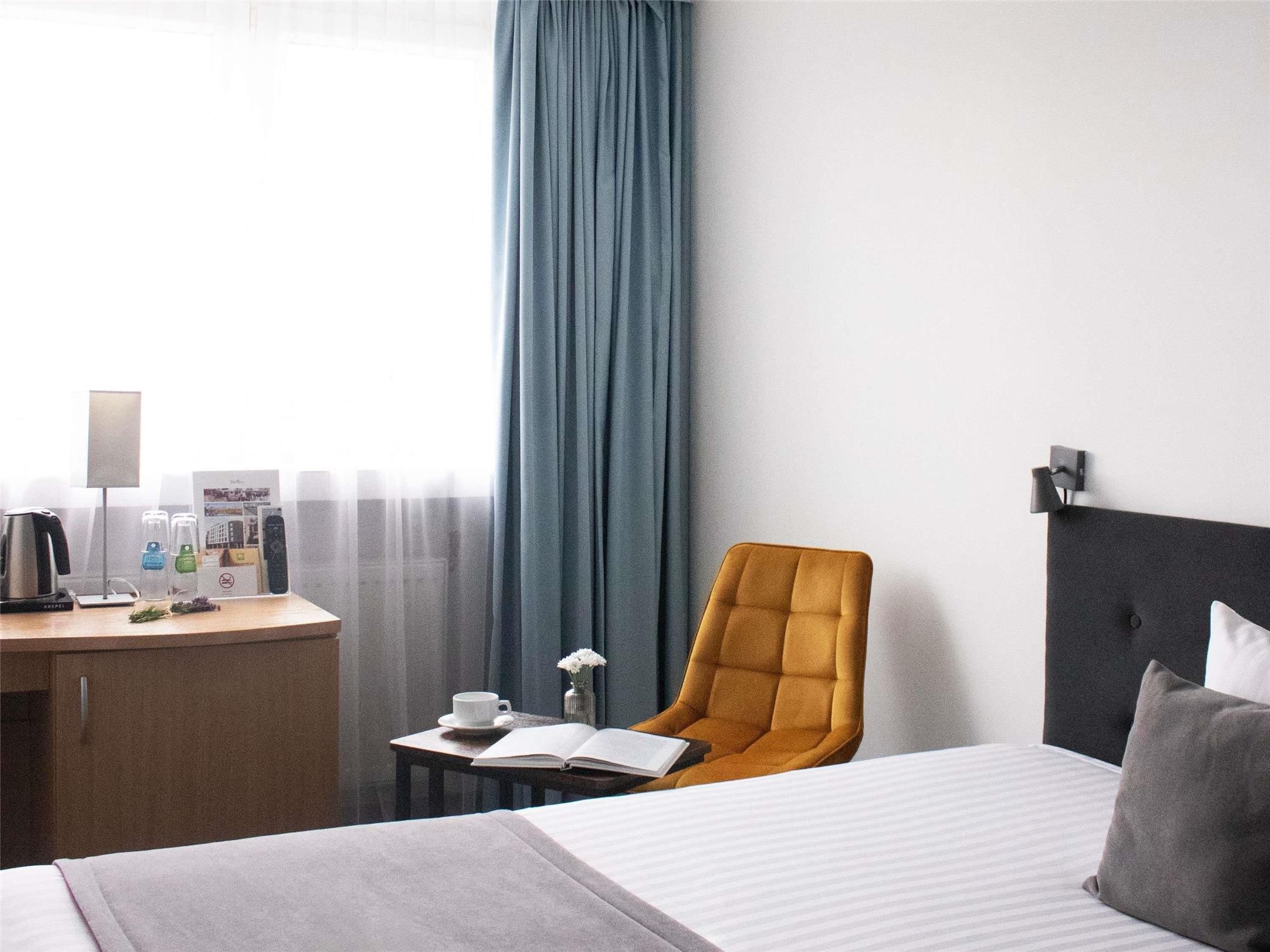 Supérieur(e) Chambre