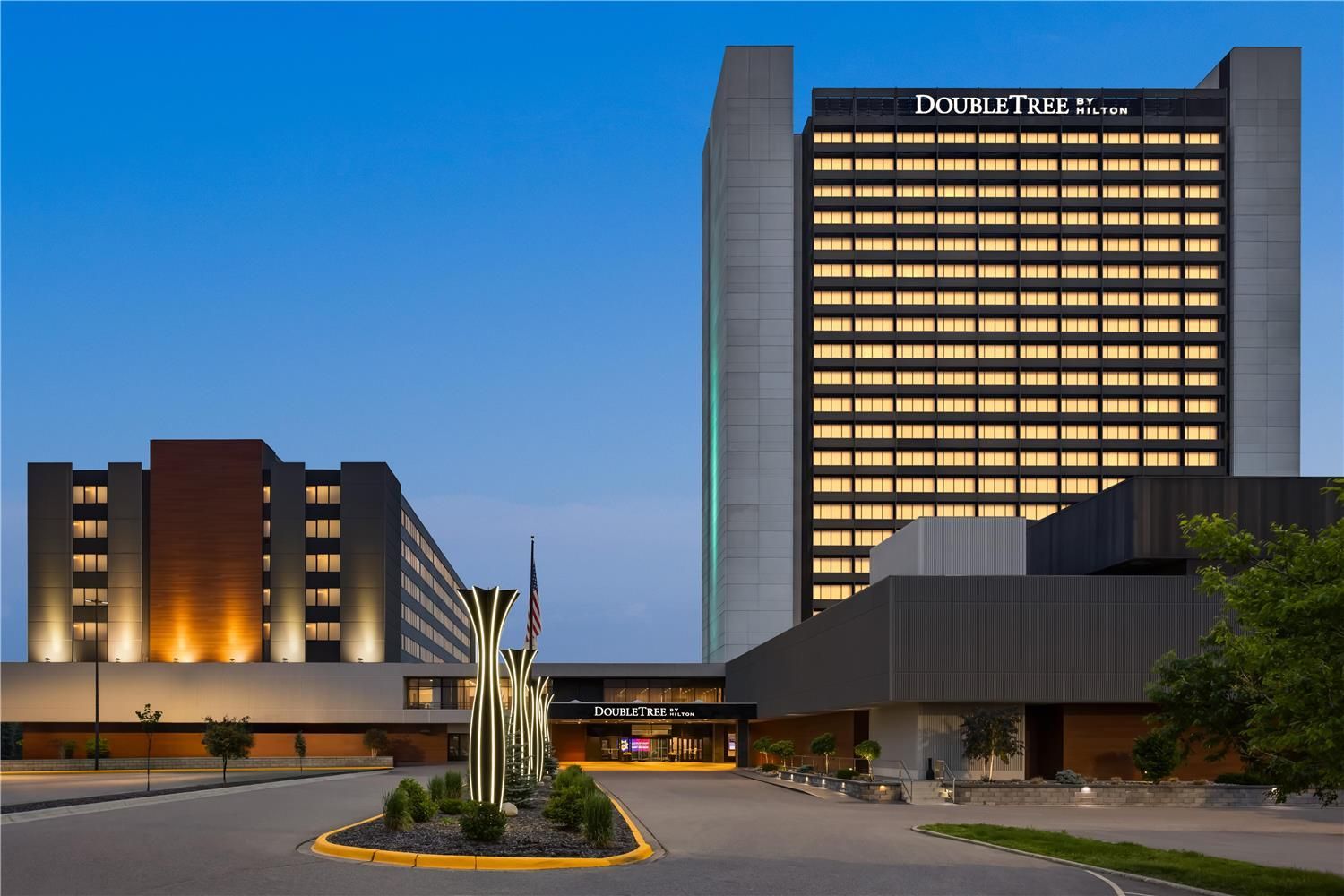 DoubleTree by Hilton Bloomington Minneapolis South 1
