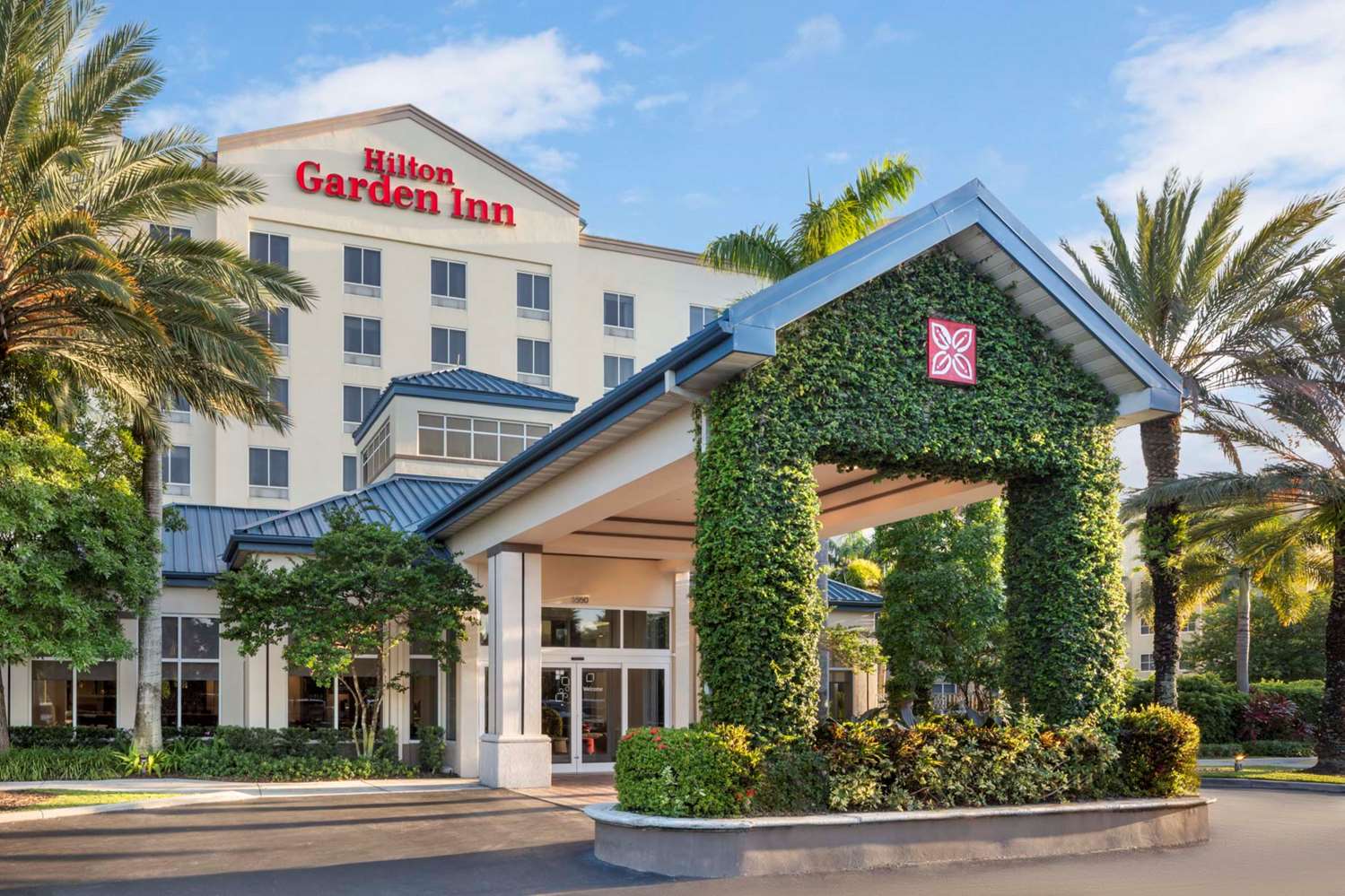 Hilton Garden Inn Miami Airport West 1