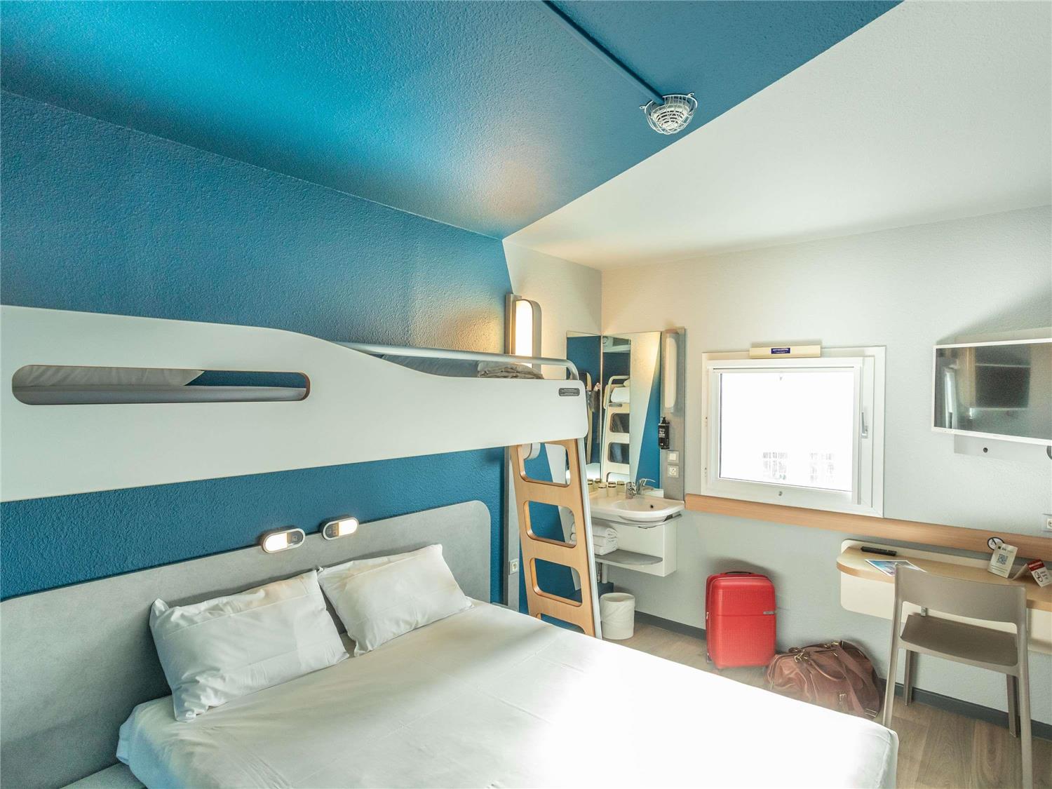 ibis budget Bourges 1