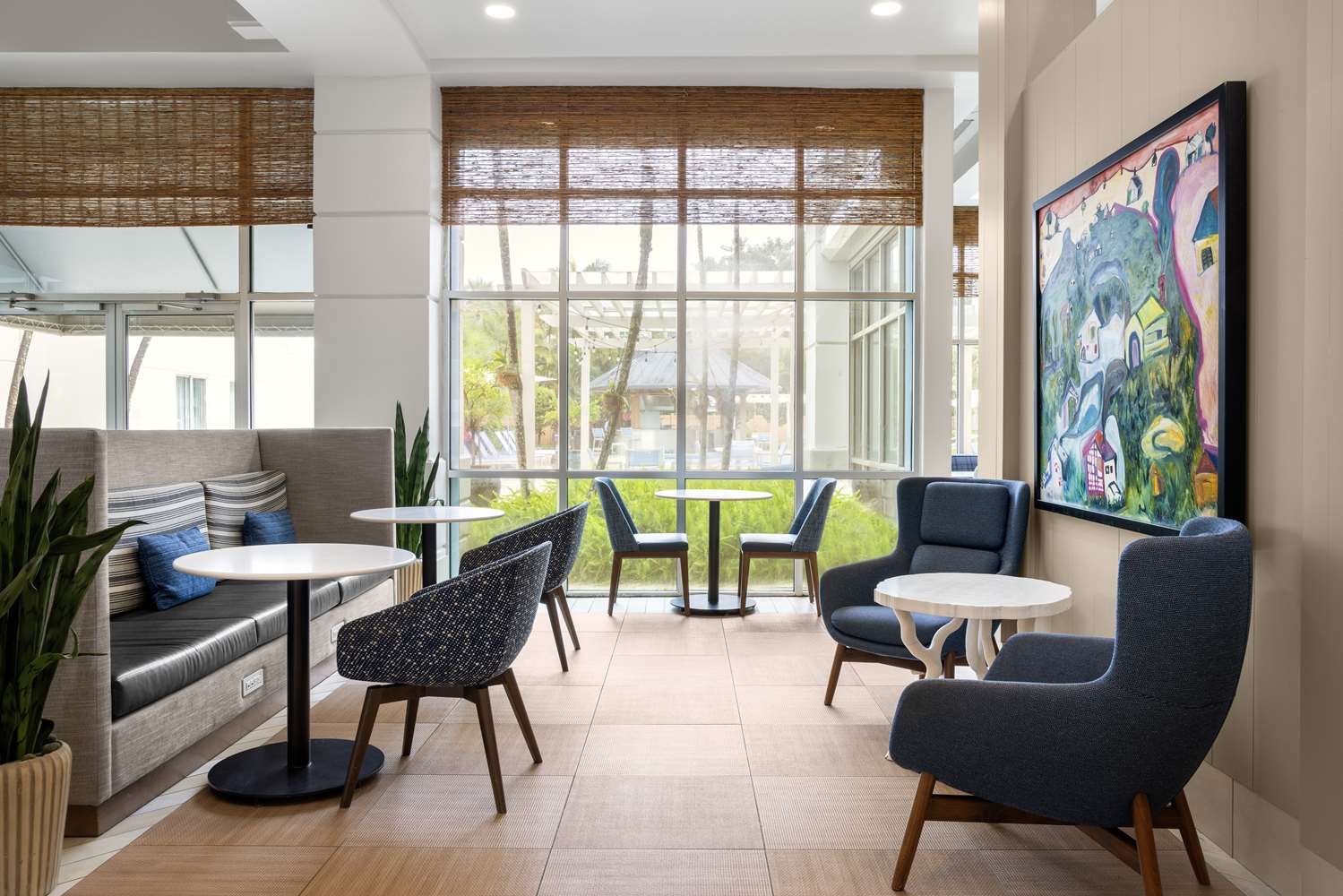 Hampton Inn & Suites San Juan 2