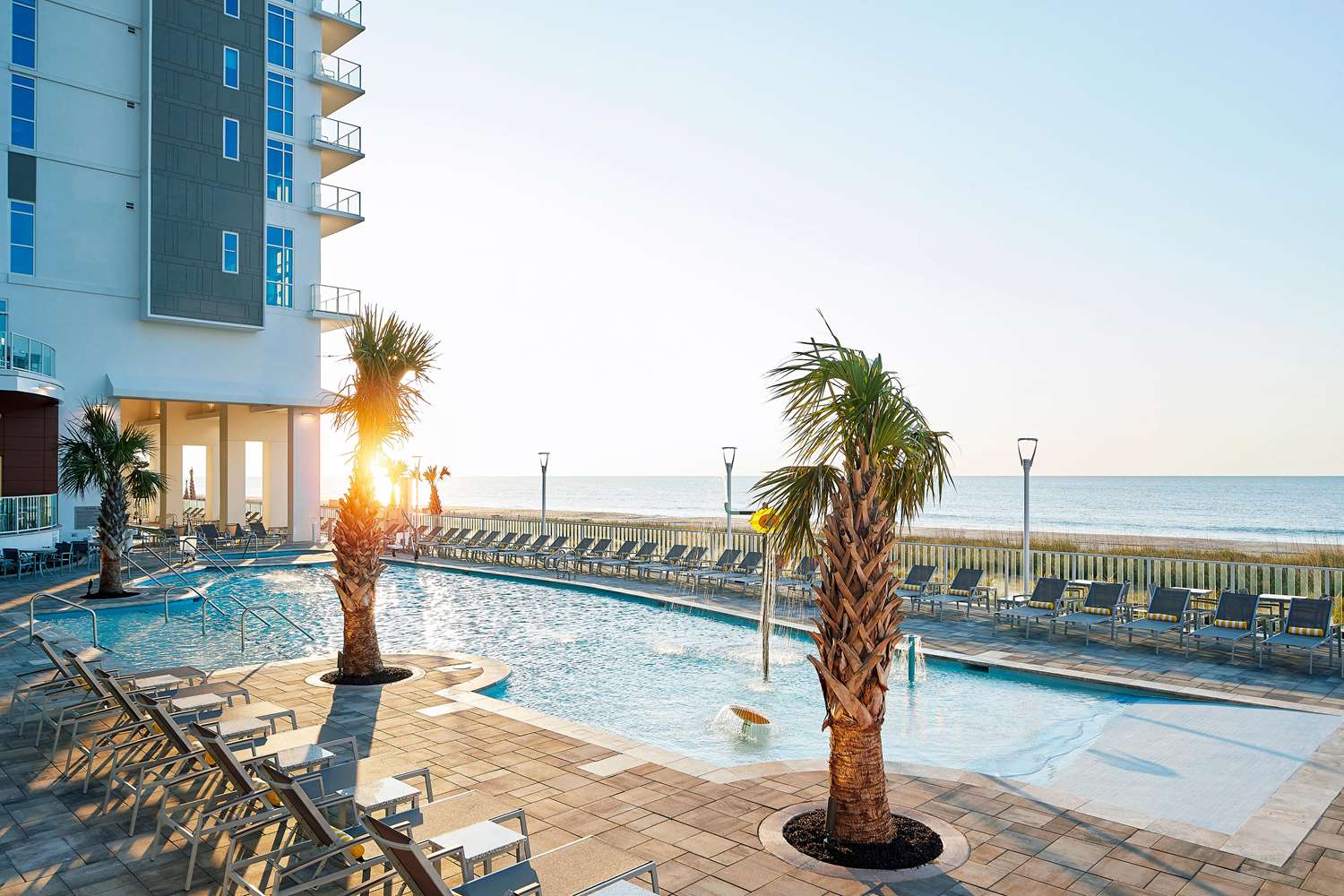Hilton Grand Vacations Club Ocean Enclave Myrtle Beach 1