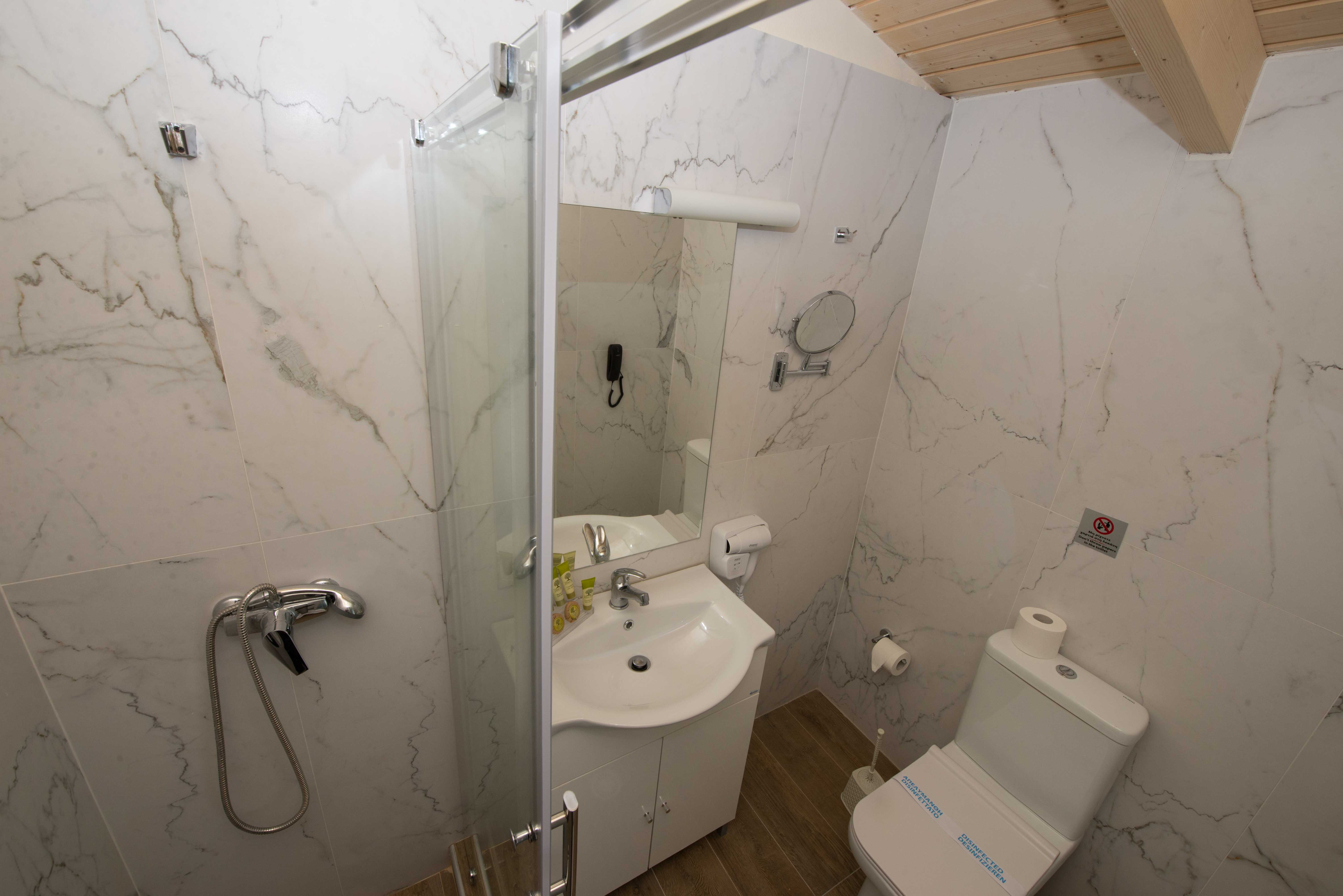Deluxe Double Room with Garden View