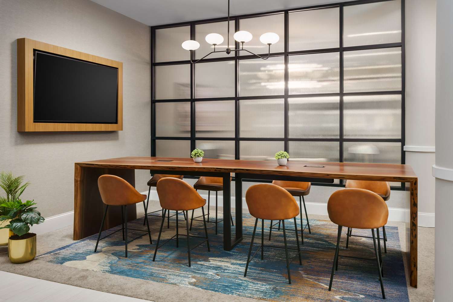 DoubleTree by Hilton Charlotte City Center 2