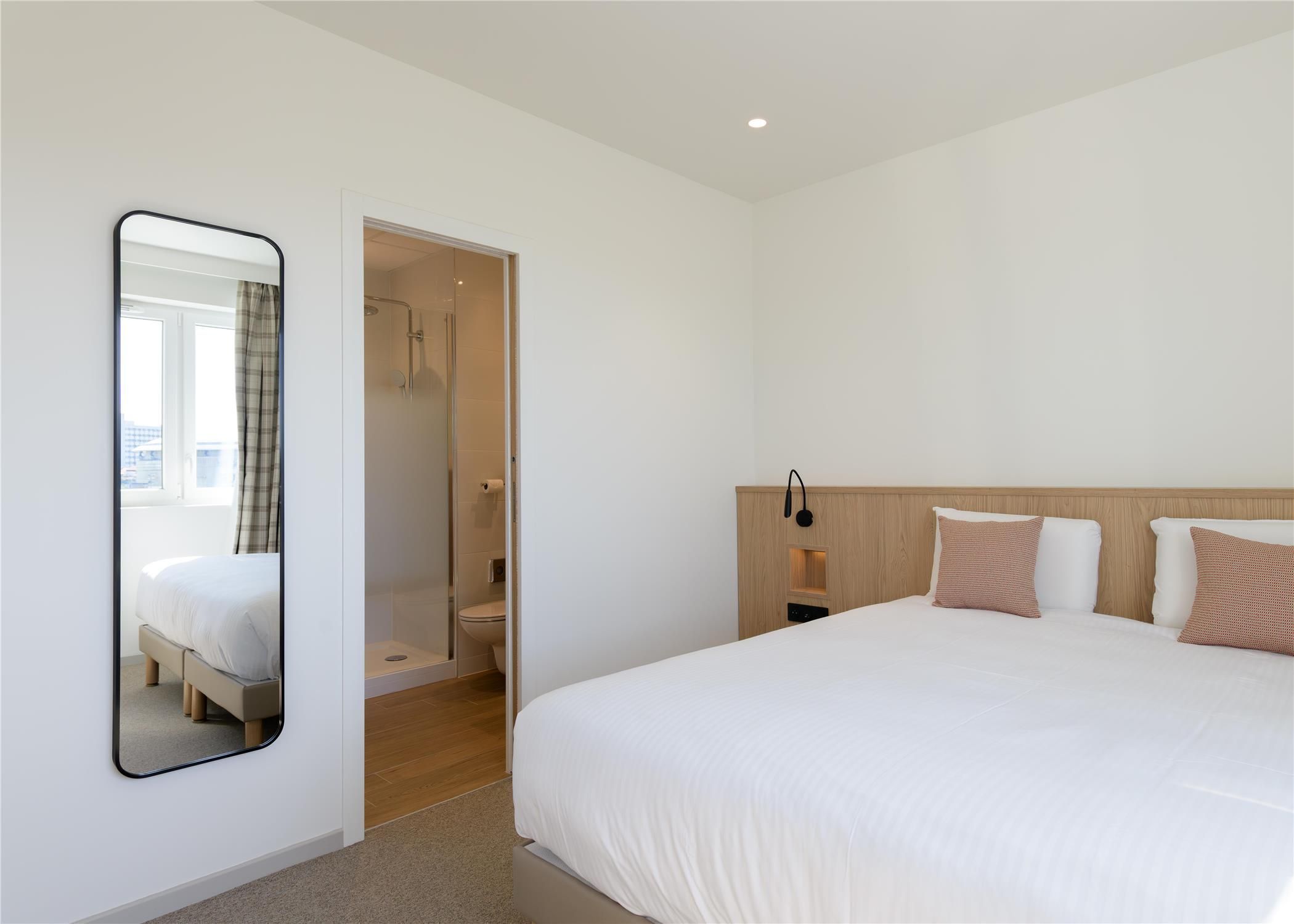 Kyriad Montbéliard Sochaux Hôtel & Spa 2