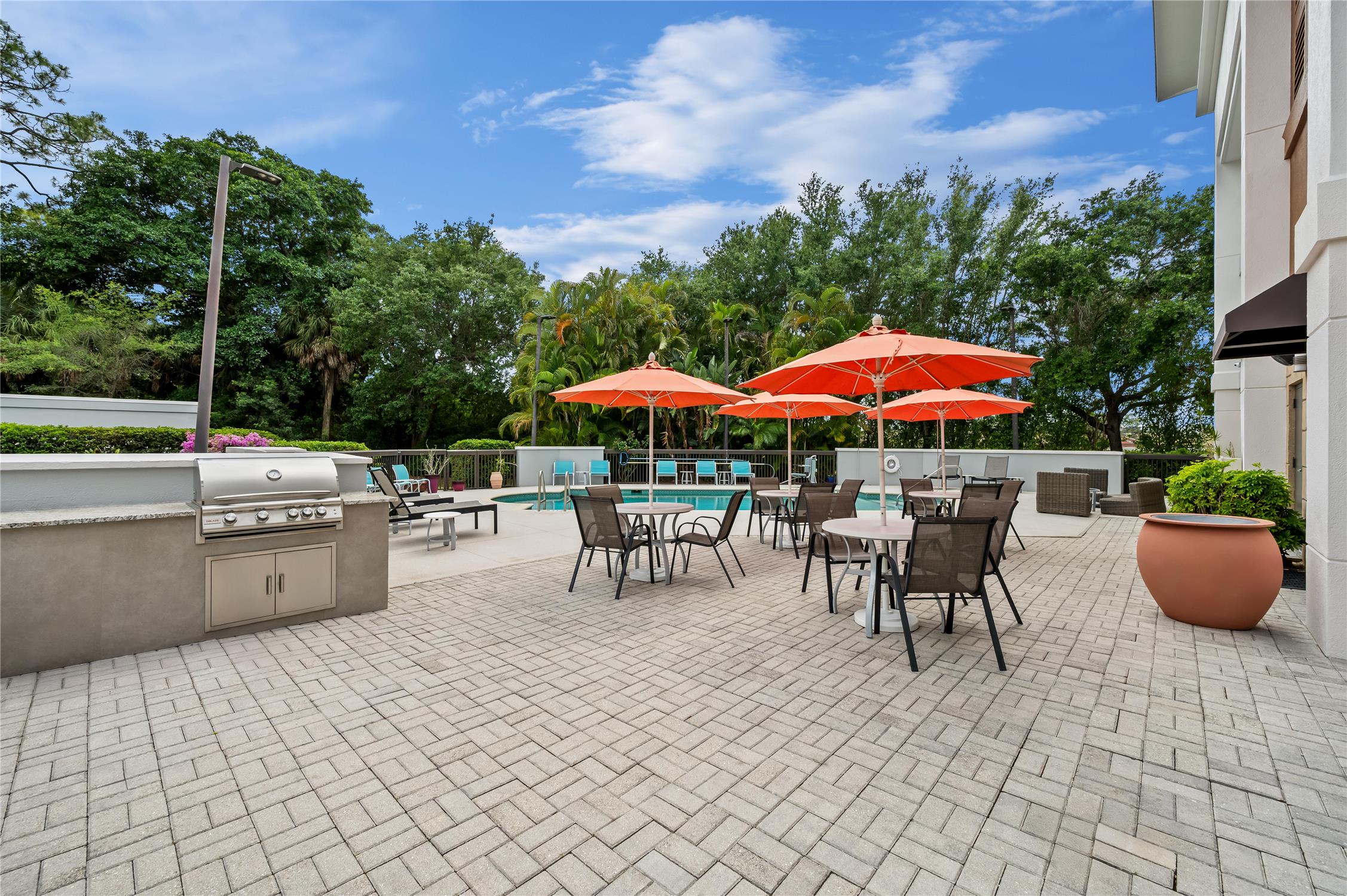 Hampton Inn Naples I-75 2