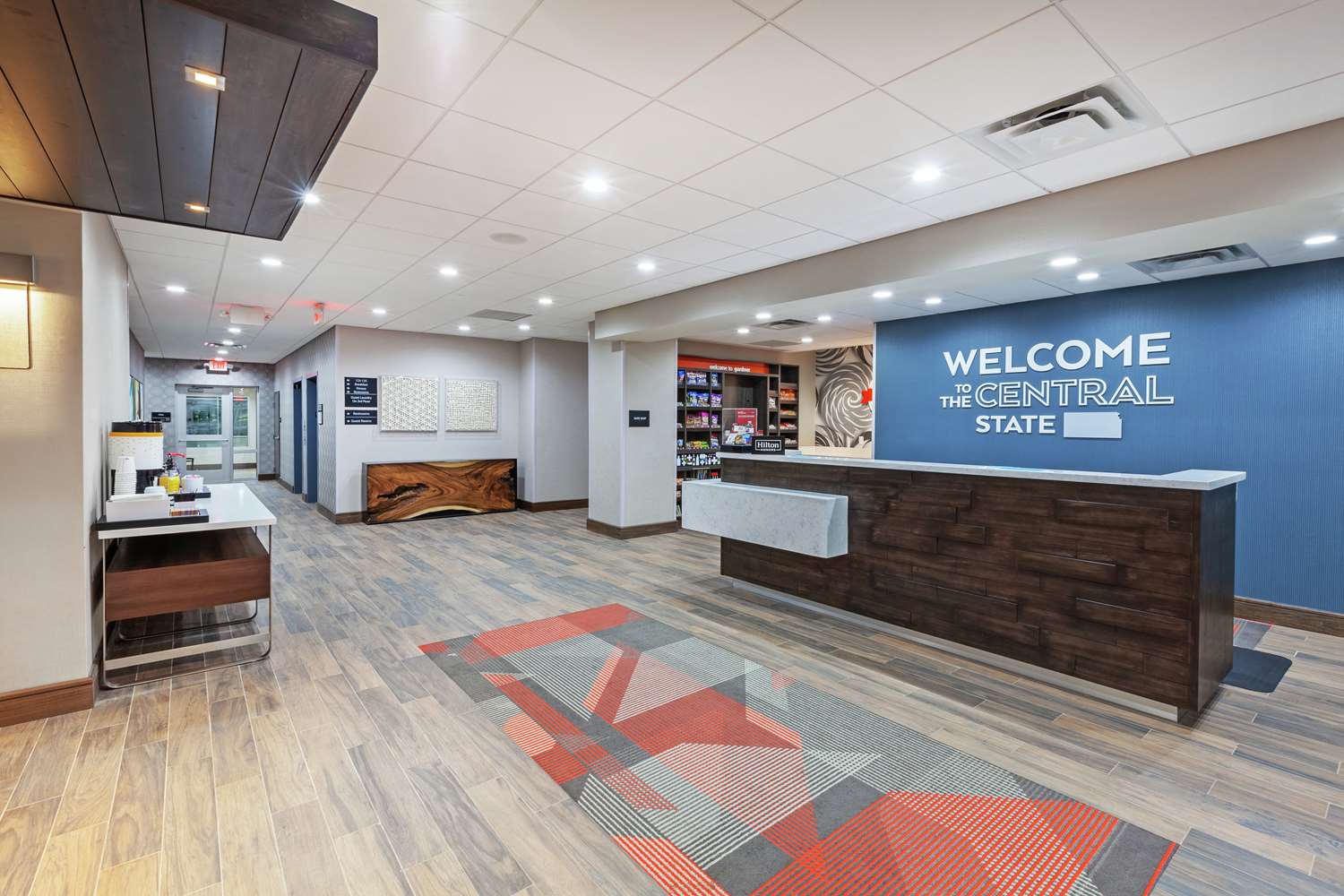 Hampton Inn Gardner 2