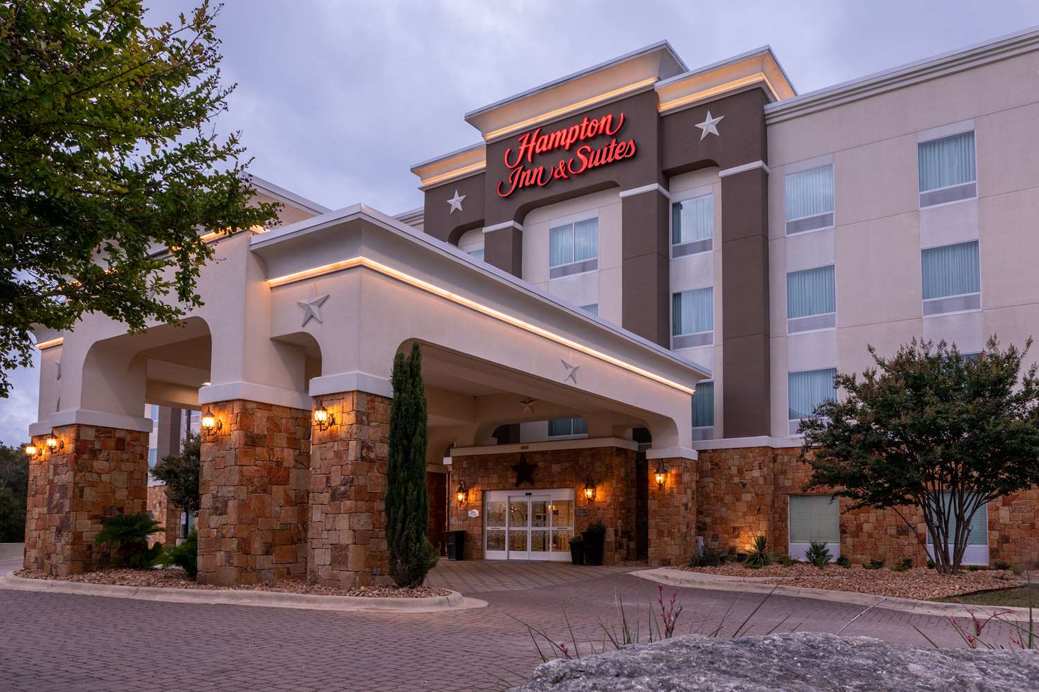 Hampton Inn & Suites Boerne 1