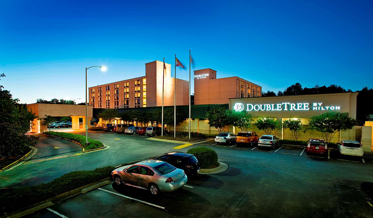 DoubleTree by Hilton Baltimore - BWI Airport 1