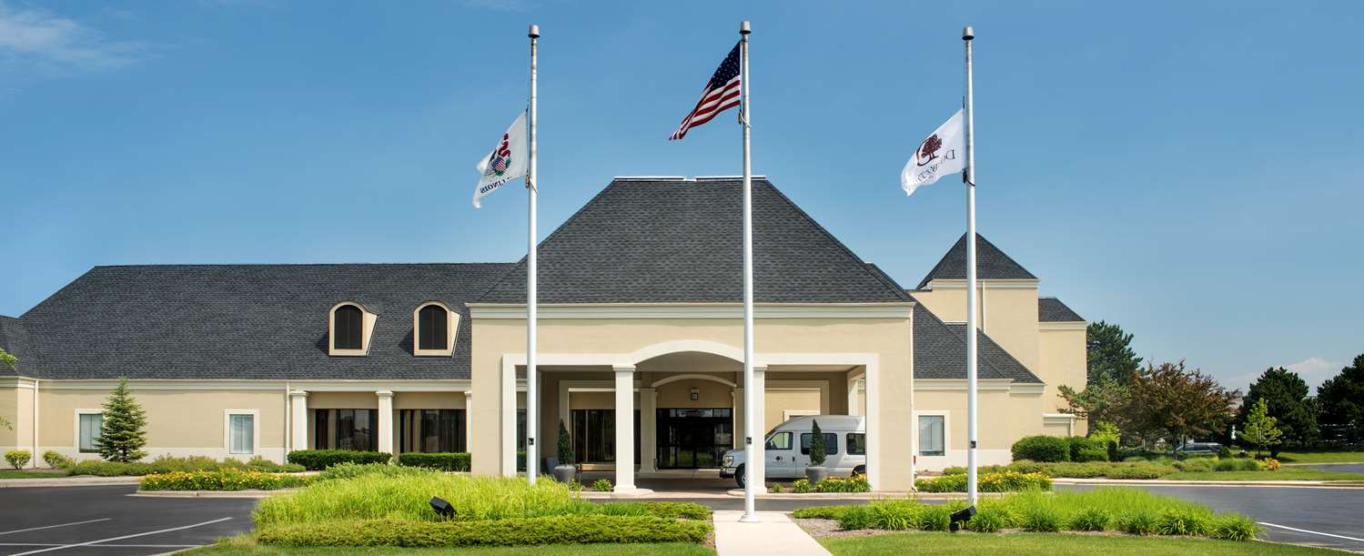 DoubleTree by Hilton Chicago Wood Dale - Elk Grove 2