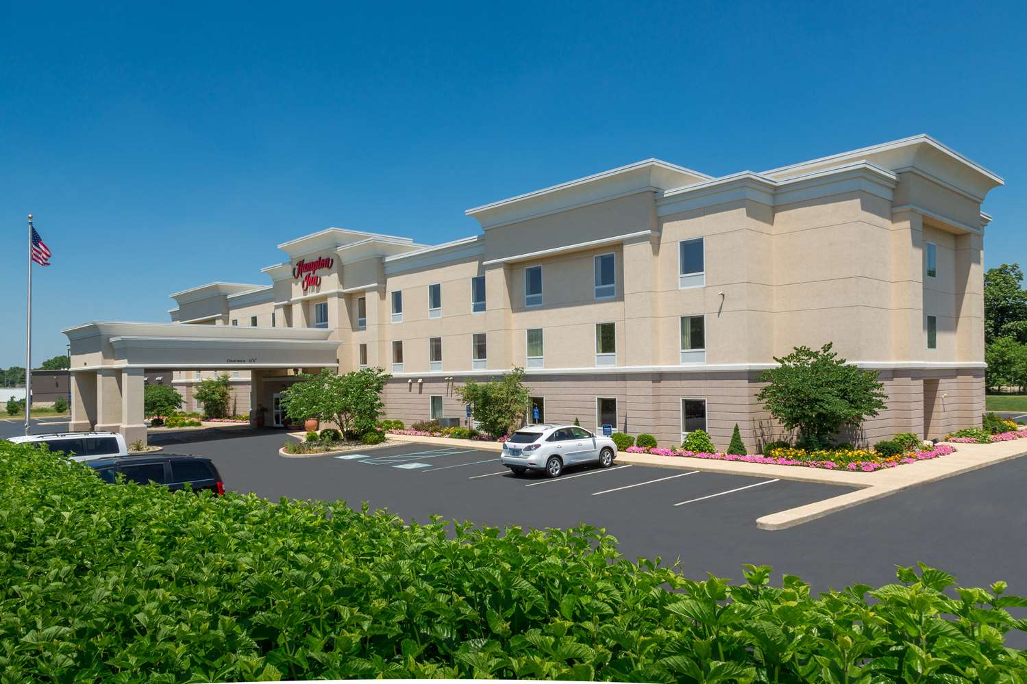 Hampton Inn Goshen 1