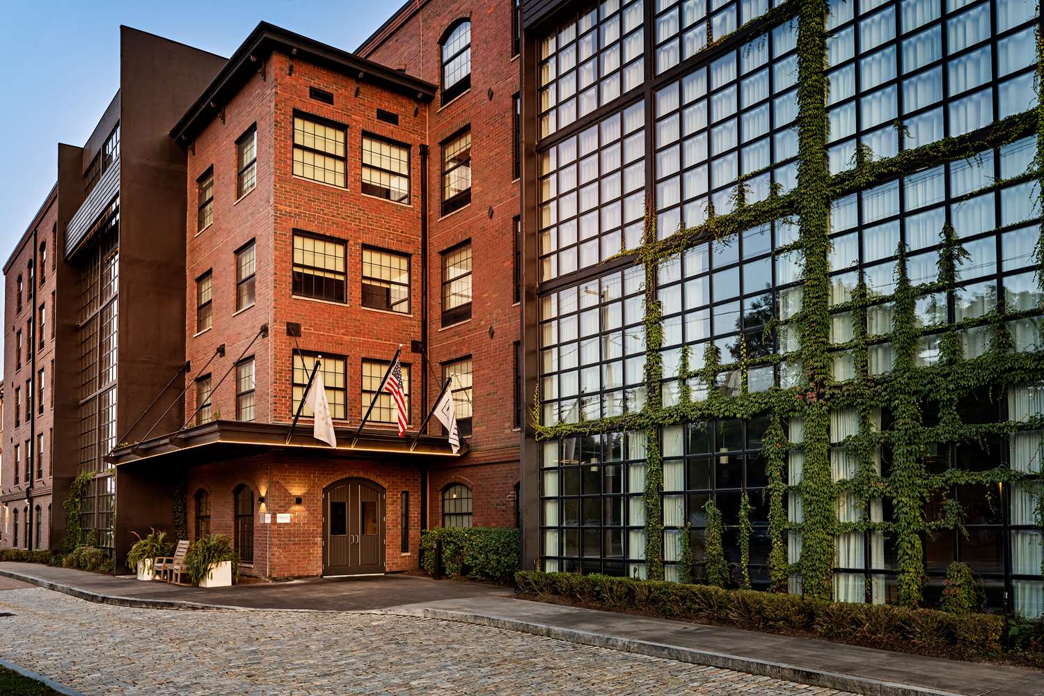 The LOOM Hotel, Tapestry Collection by Hilton 1
