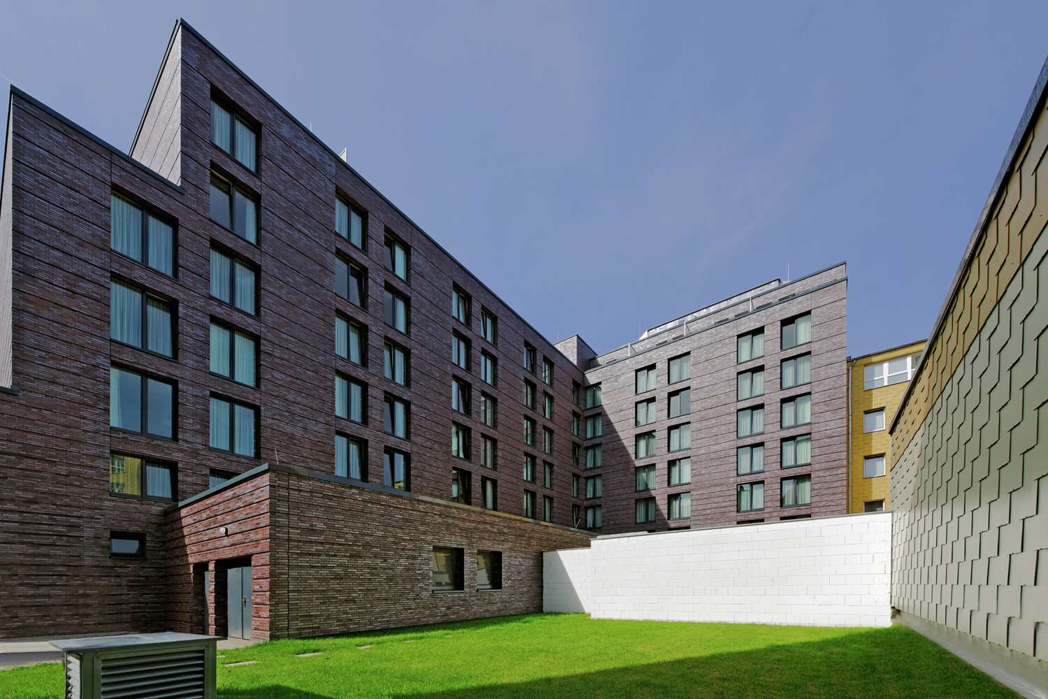 Hampton by Hilton Berlin City West 2