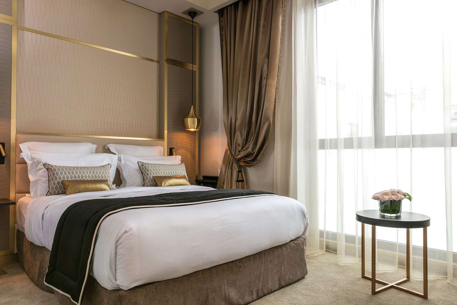Niepce Paris, Curio Collection By Hilton 2