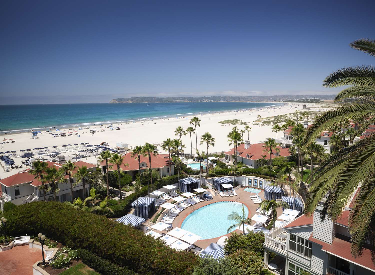 Beach Village at The Del, LXR Hotels & Resorts 1