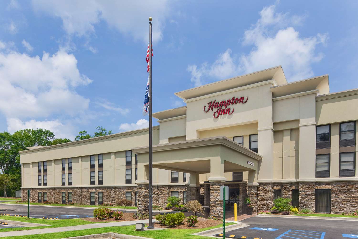 Hampton Inn Lagrange near Callaway Gardens 1
