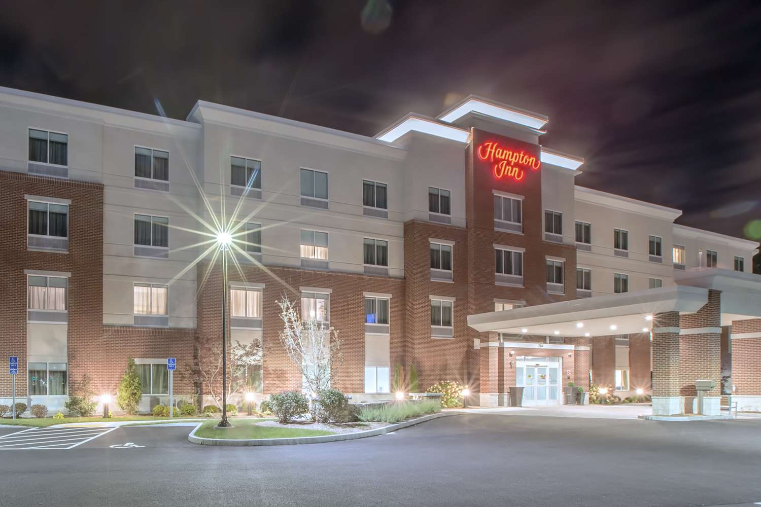 Hampton Inn by Hilton Amesbury, MA 2