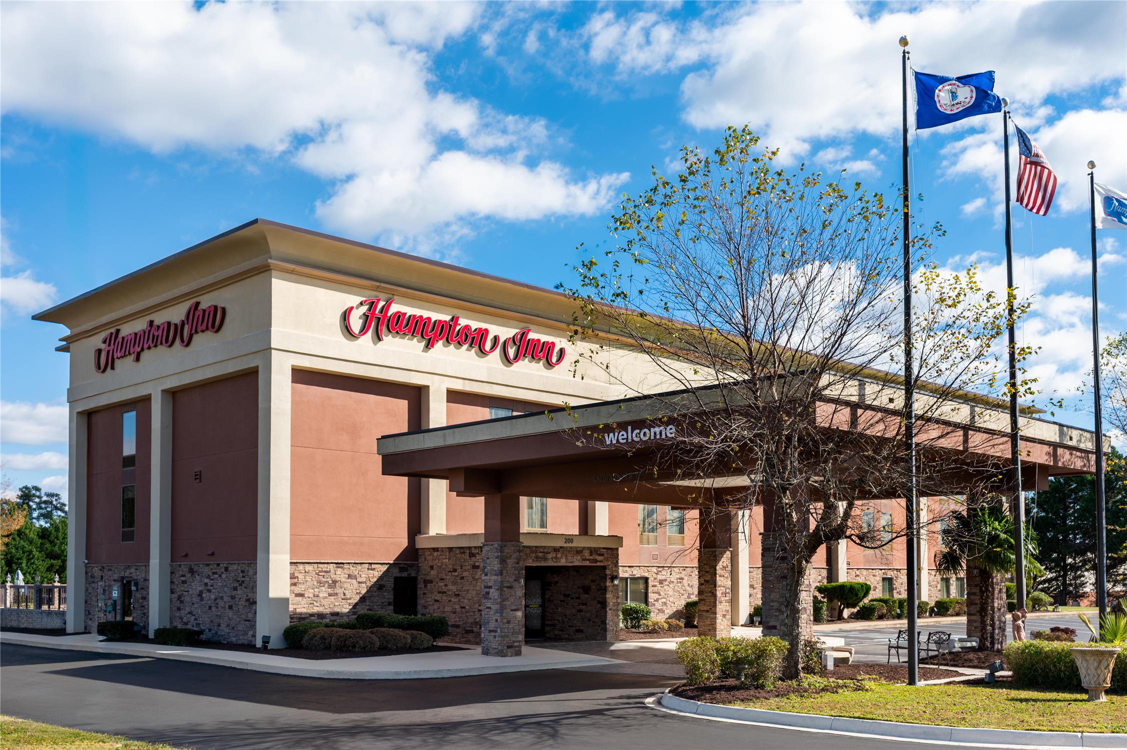 Hampton Inn South Hill 1