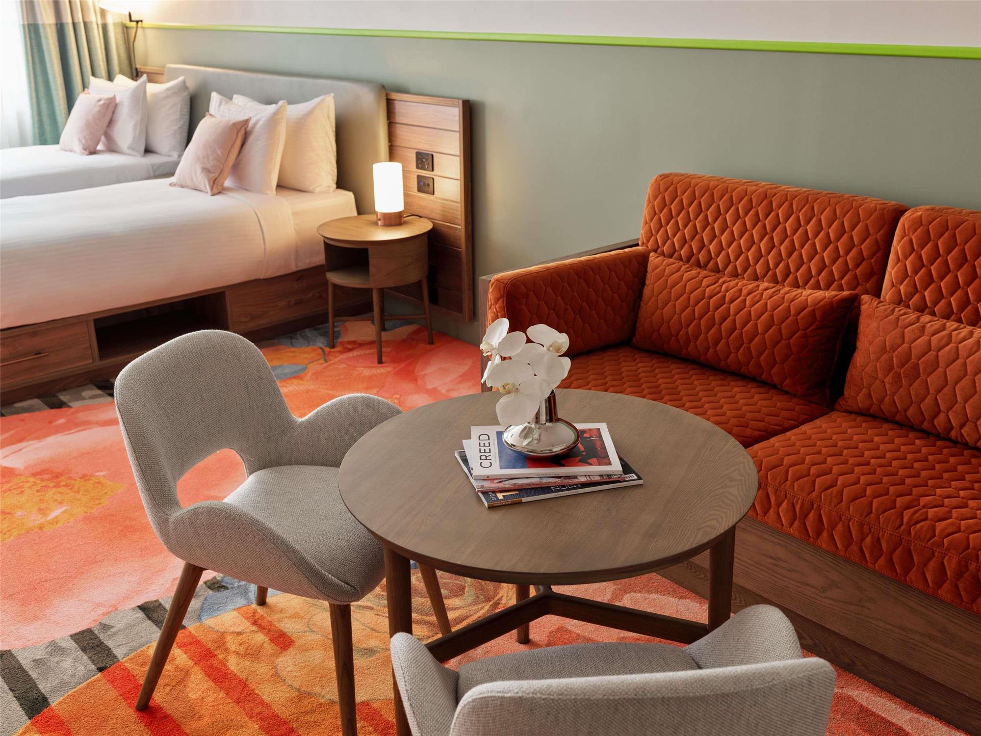 The Clarence Hotel Sydney 1