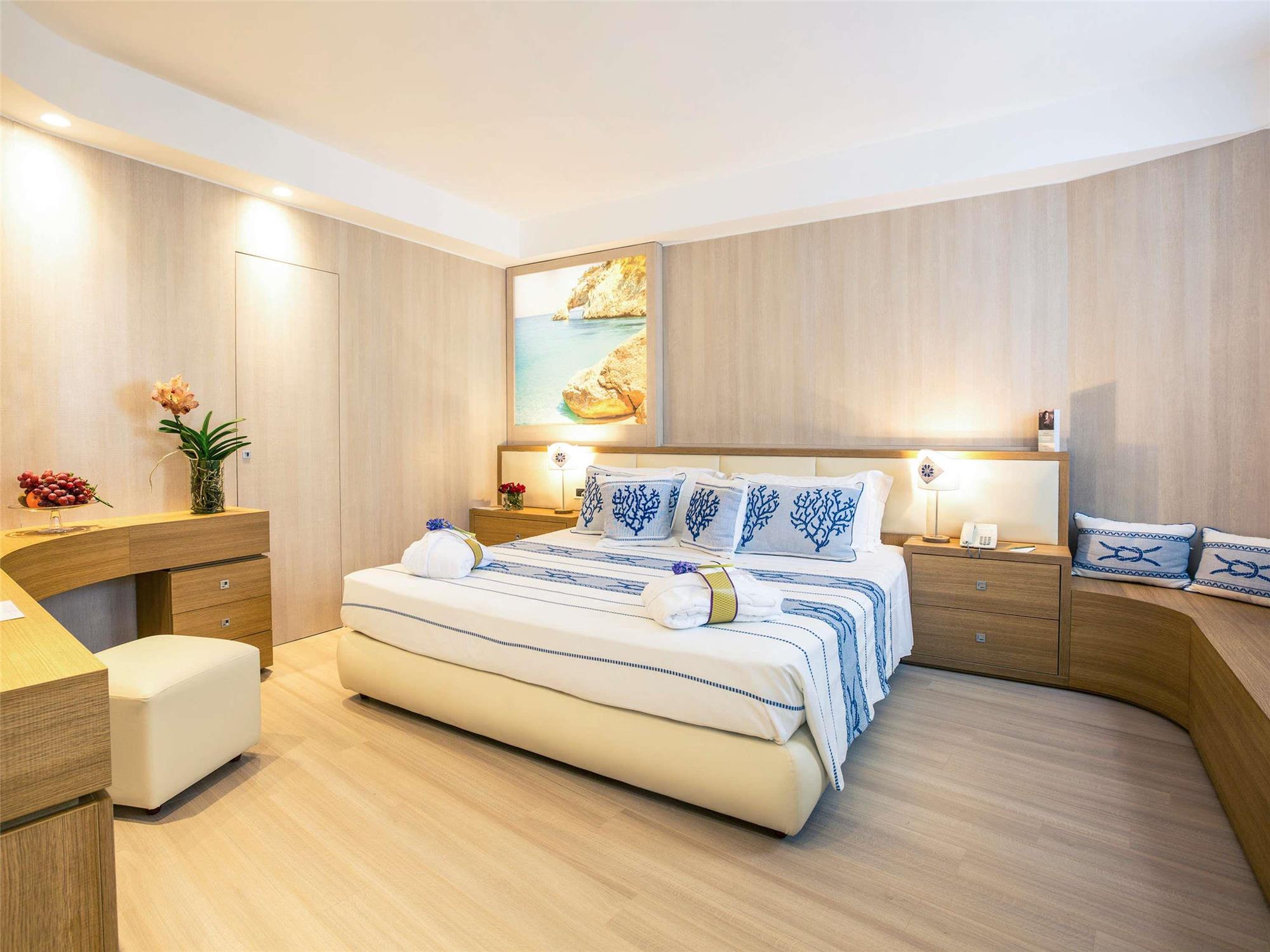 Mercure Olbia Hotel e Spa 1