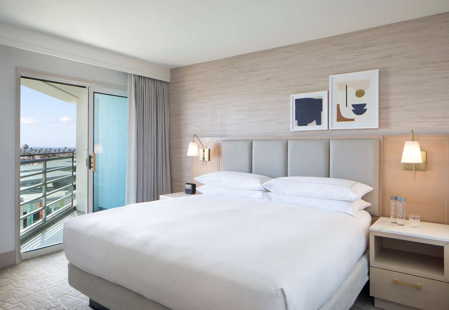 Suite with Balcony and City View