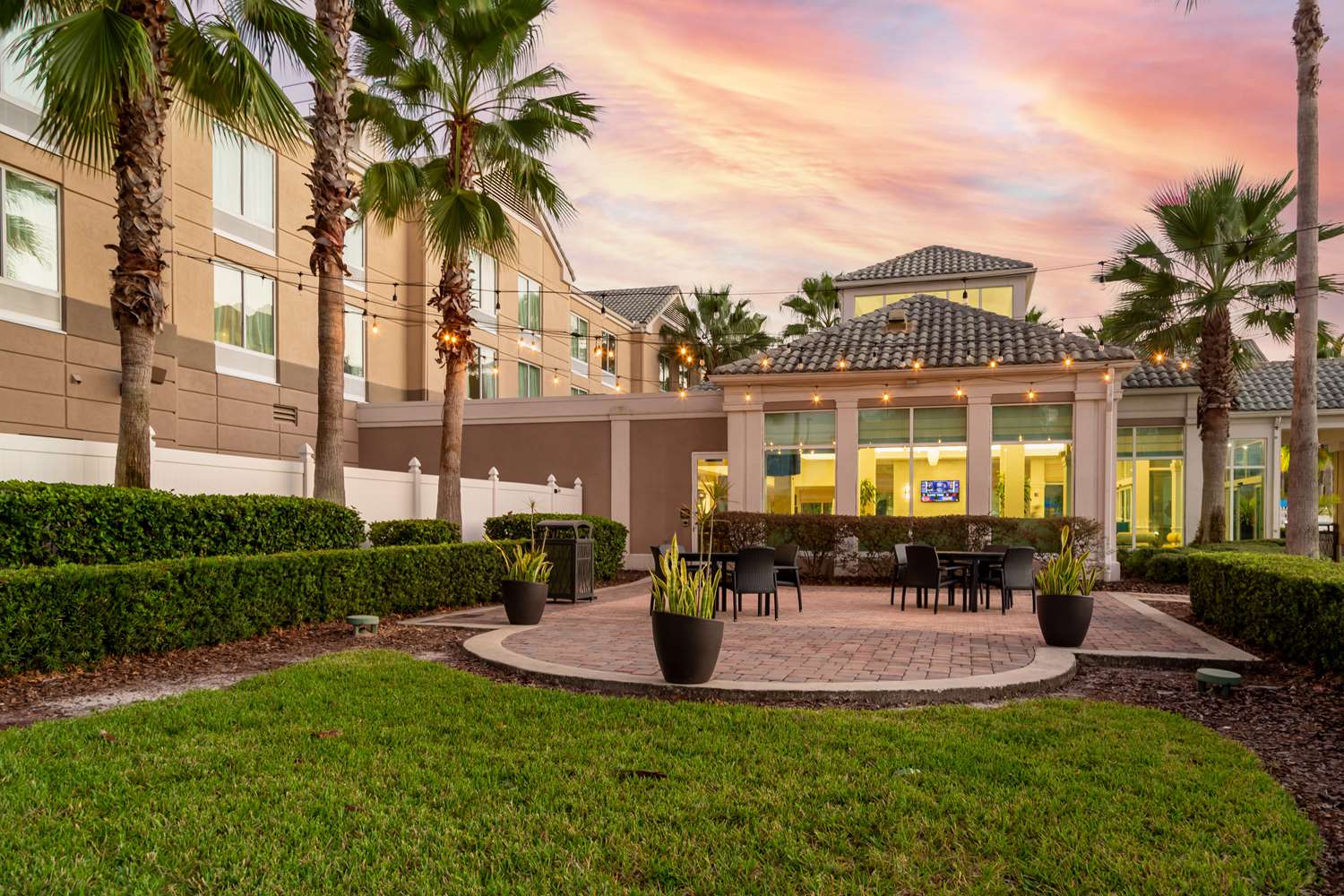 Hilton Garden Inn Orlando East/UCF Area 2