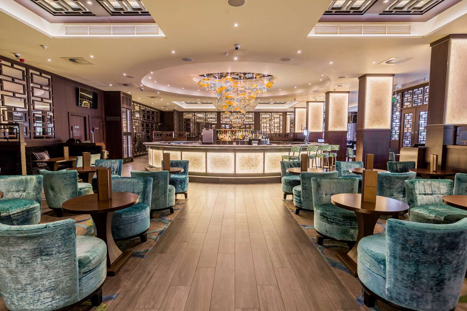 Radisson Blu Hotel, London Heathrow 2