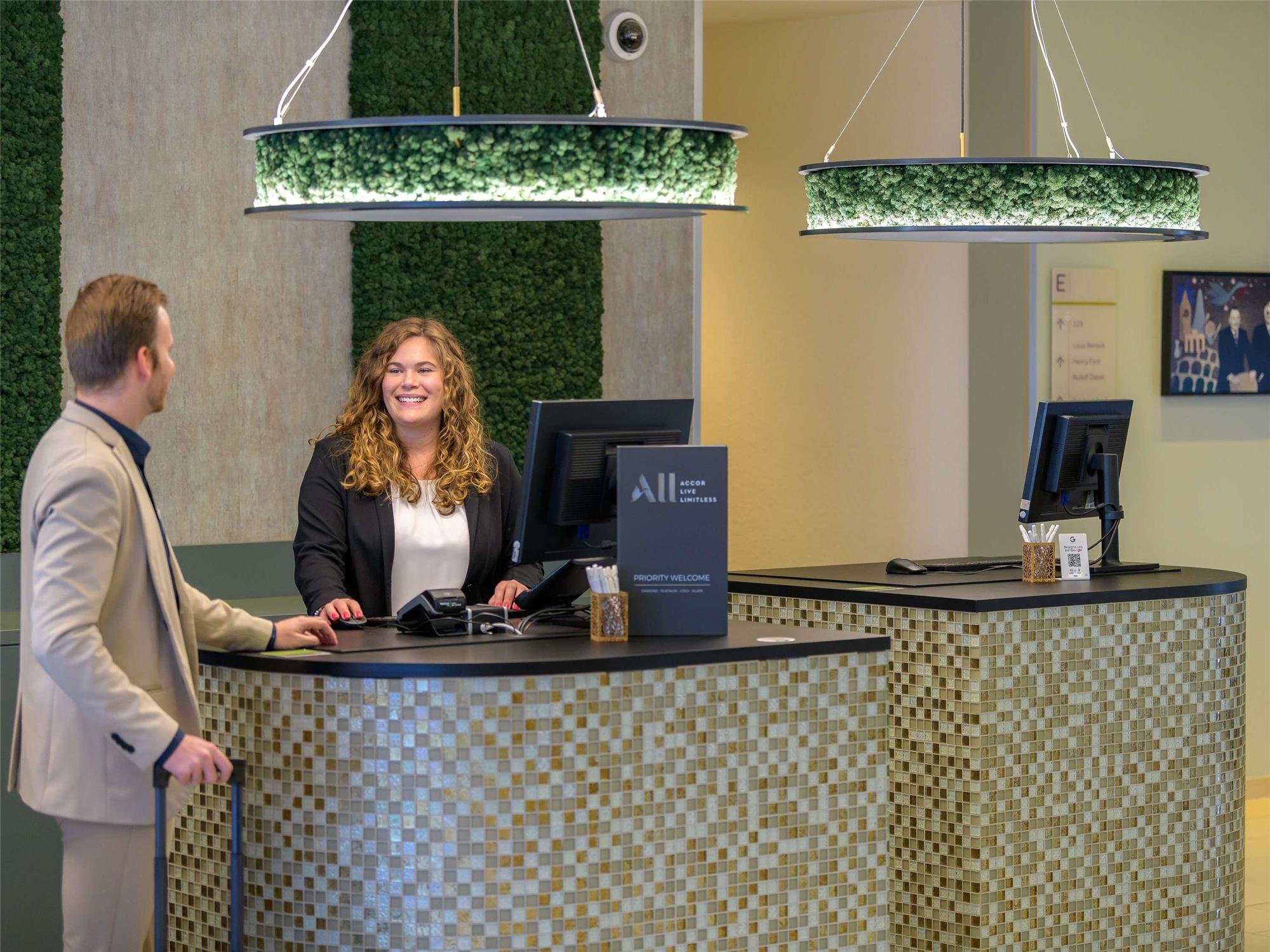 Mercure Hotel Köln West 2