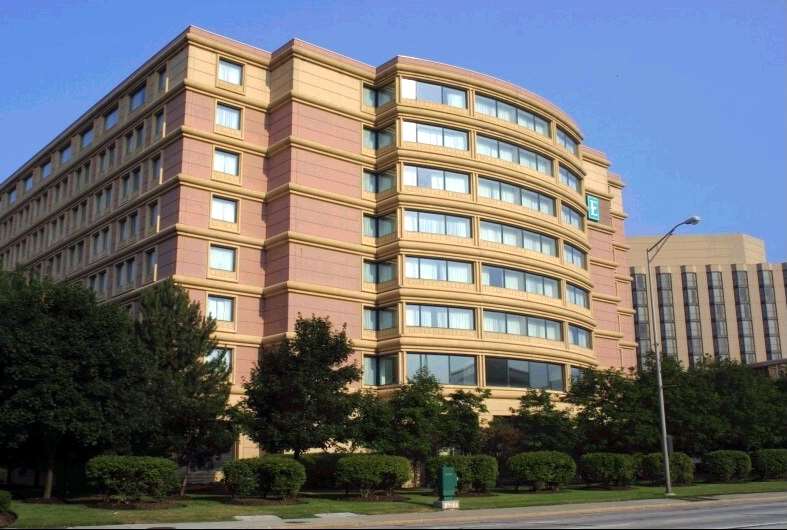 Embassy Suites by Hilton Chicago O'Hare Rosemont 1
