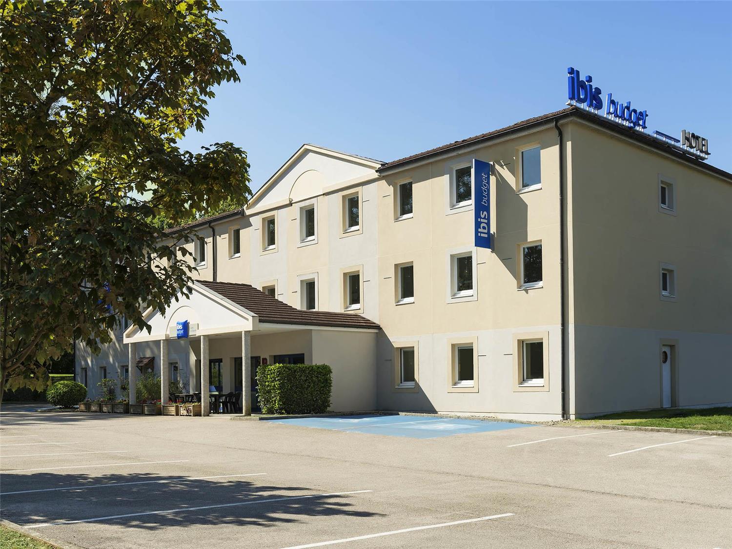 ibis Budget Lons-le-Saunier 1