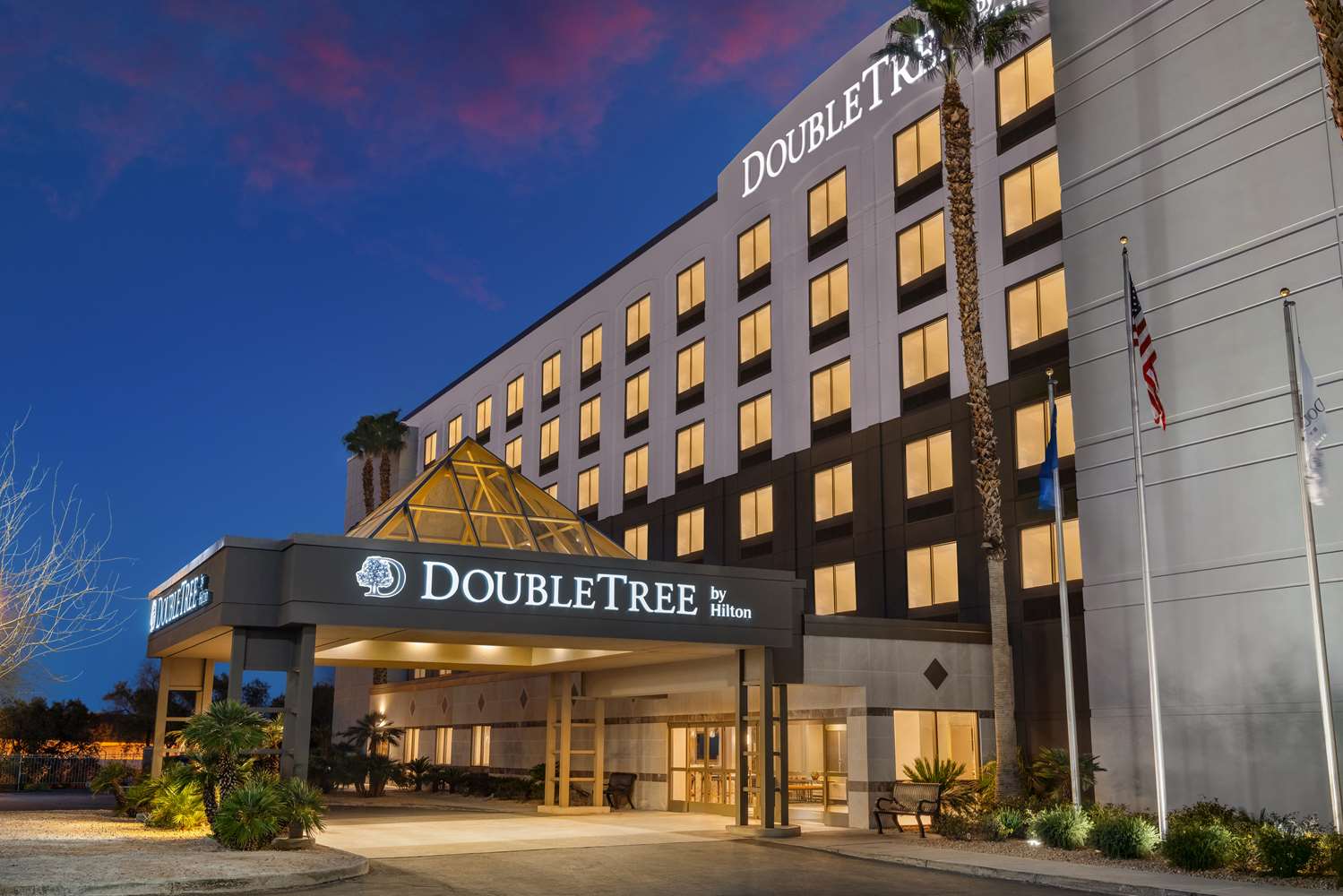 DoubleTree by Hilton Las Vegas Airport 2