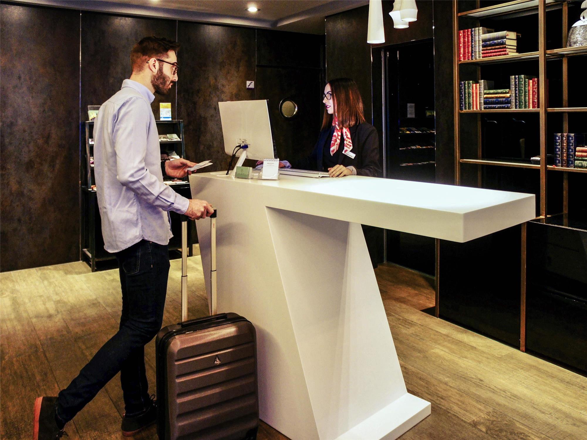 Mercure Madrid Centro 2
