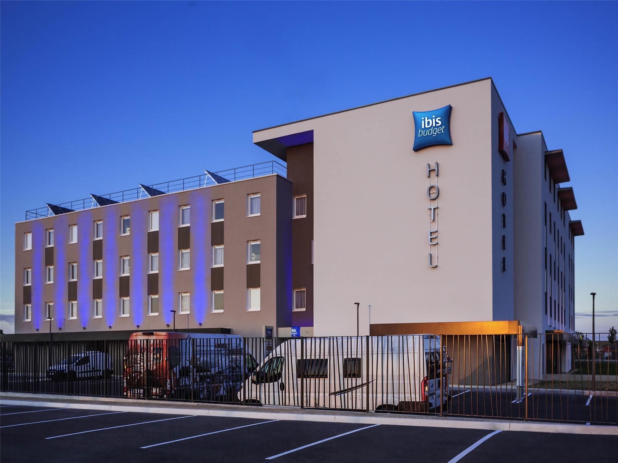 ibis budget Sens 1